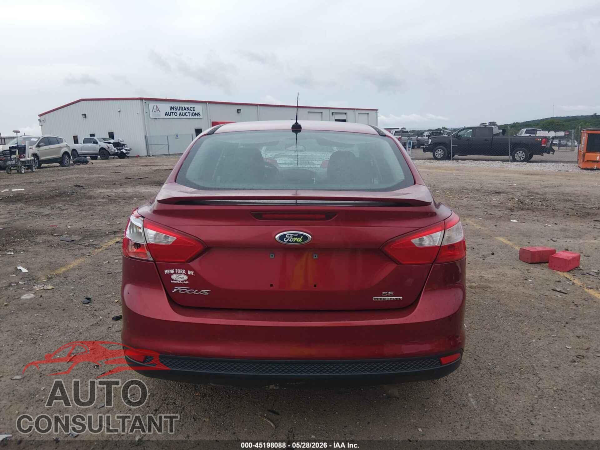 FORD FOCUS 2014 - 1FADP3F25EL451721