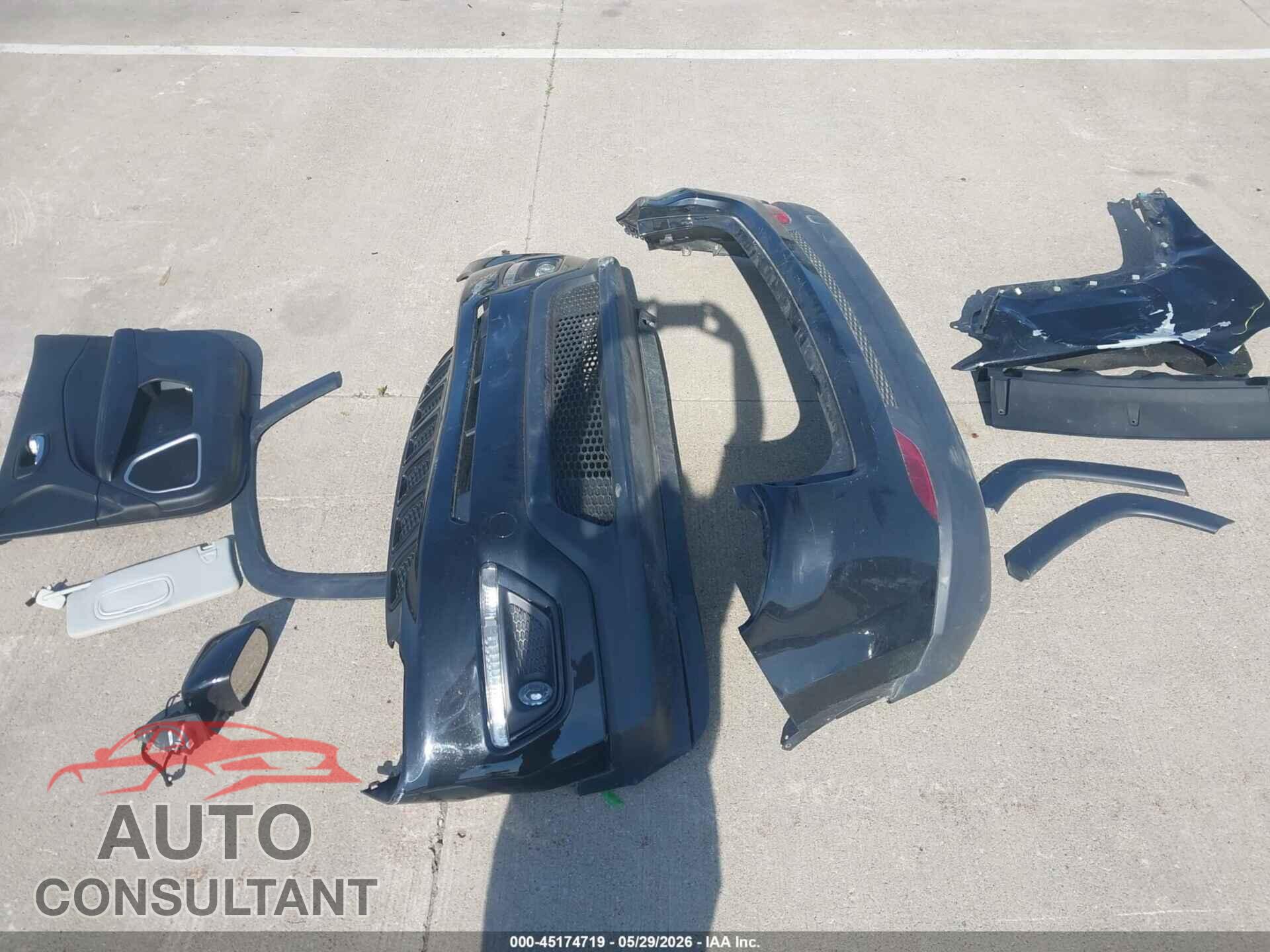 JEEP COMPASS 2019 - 3C4NJCBB4KT833020
