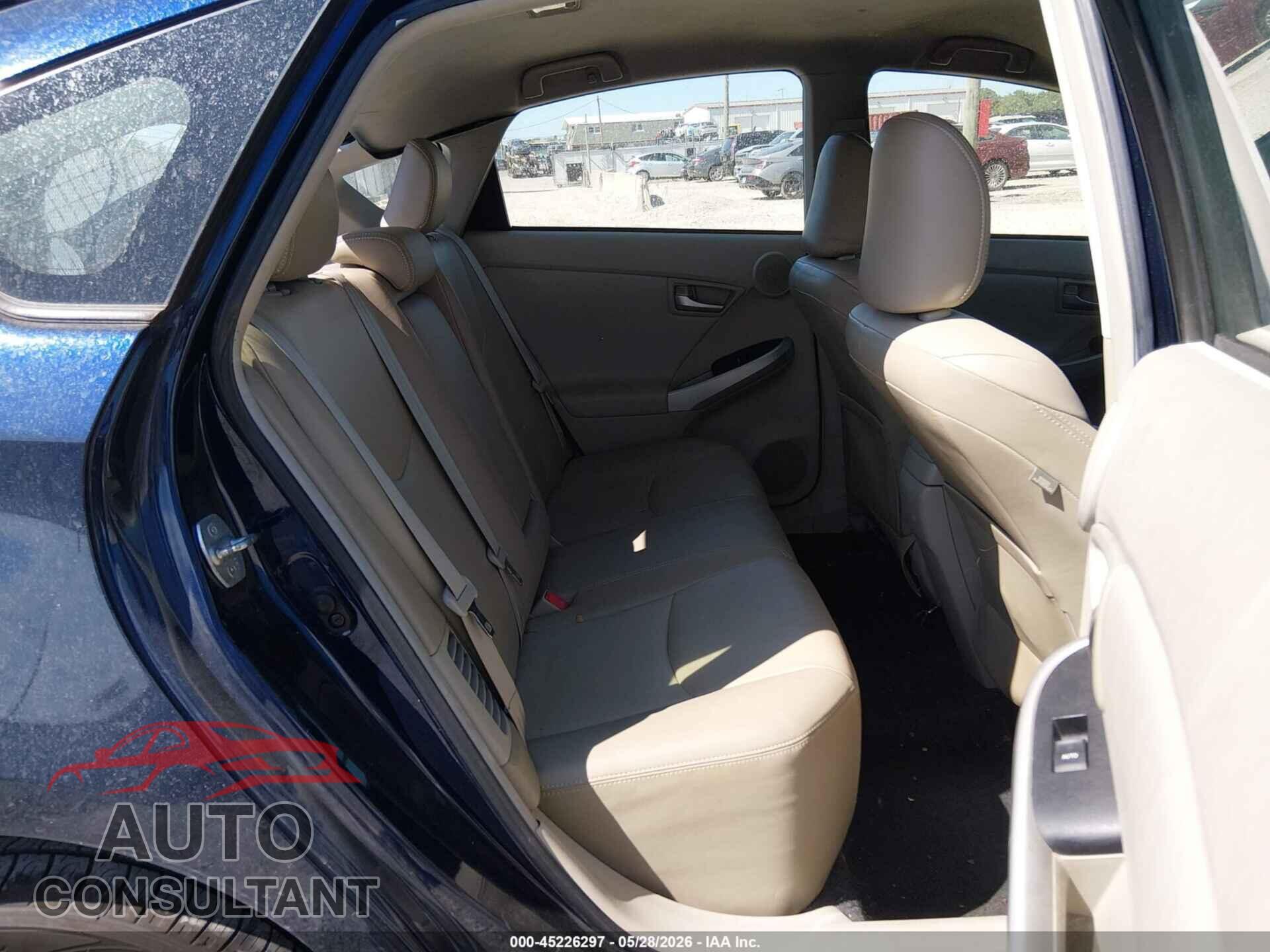 TOYOTA PRIUS 2013 - JTDKN3DU9D1643536