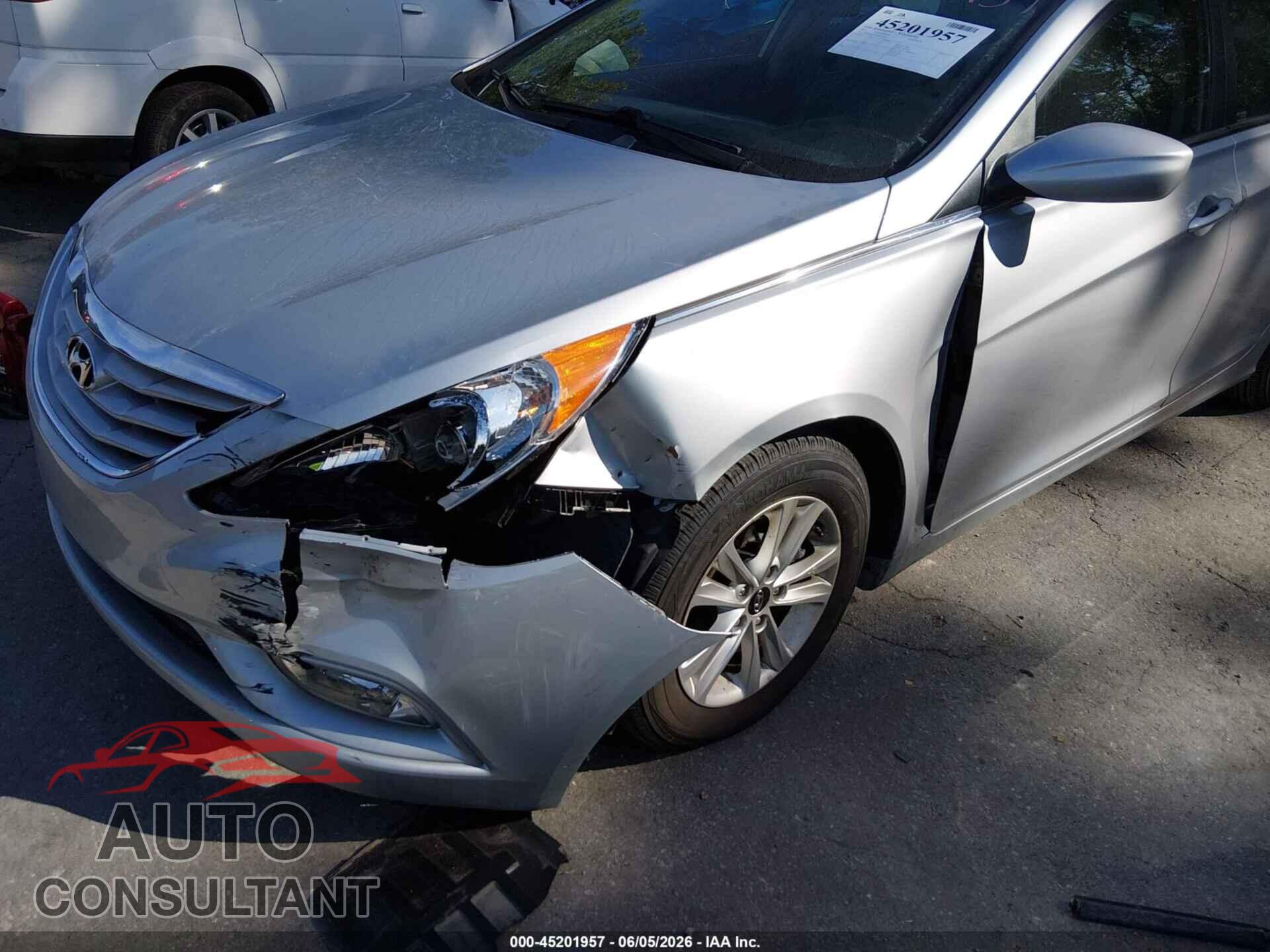 HYUNDAI SONATA 2013 - 5NPEB4AC4DH537723