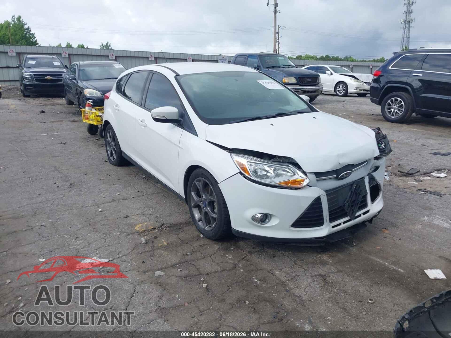 FORD FOCUS 2013 - 1FADP3K22DL326258