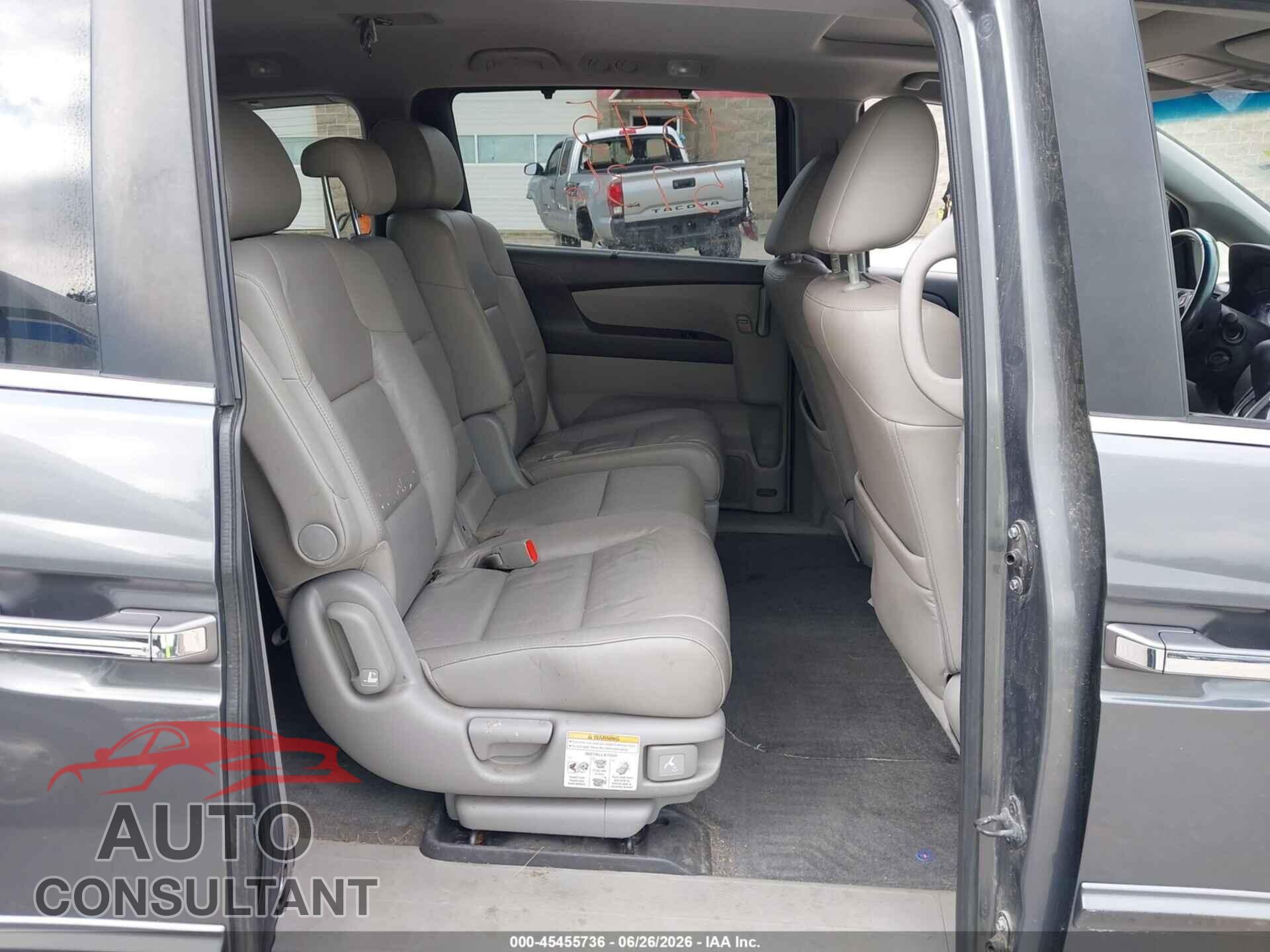 HONDA ODYSSEY 2012 - 5FNRL5H63CB092568