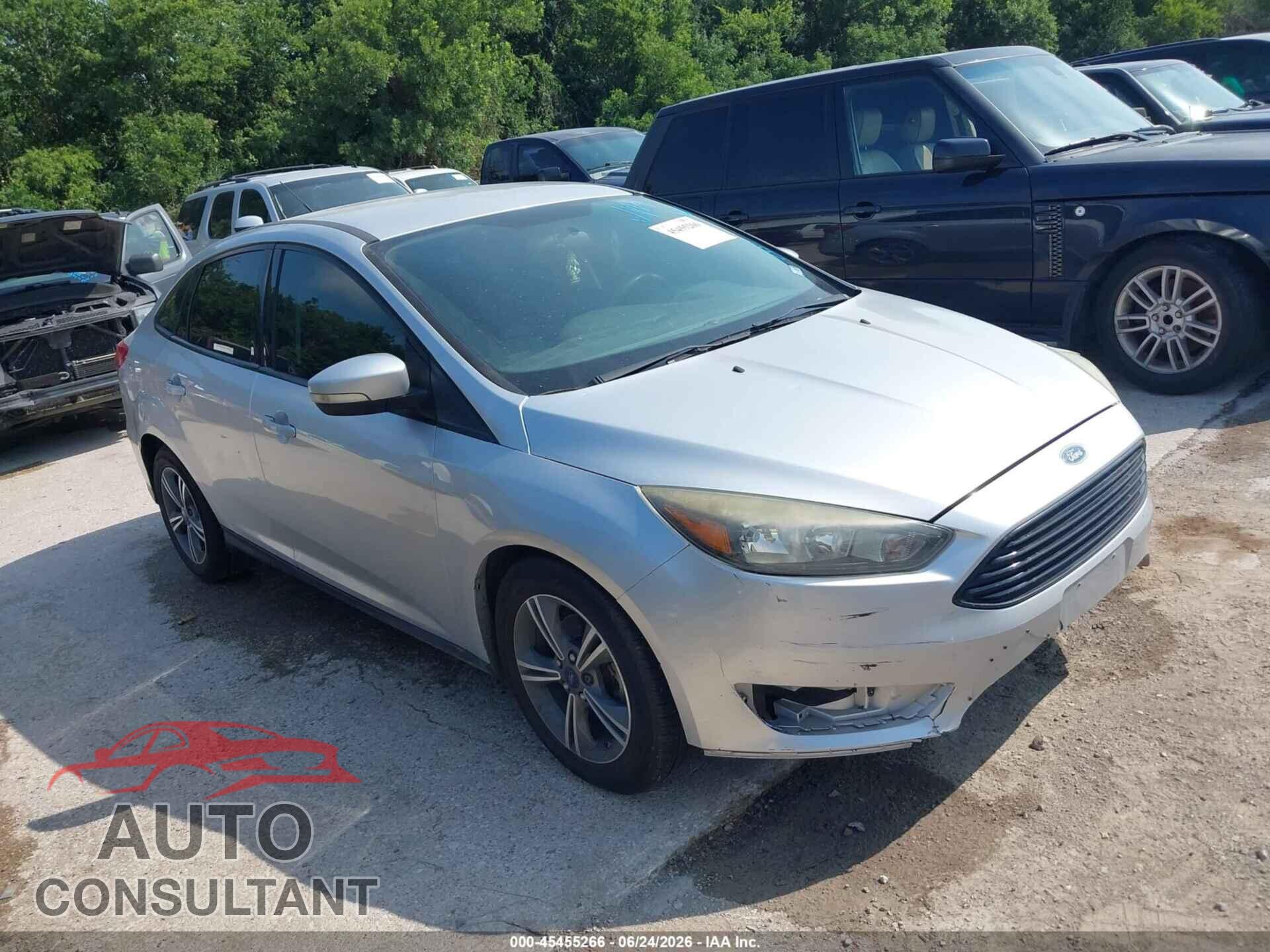 FORD FOCUS 2017 - 1FADP3FE4HL290194