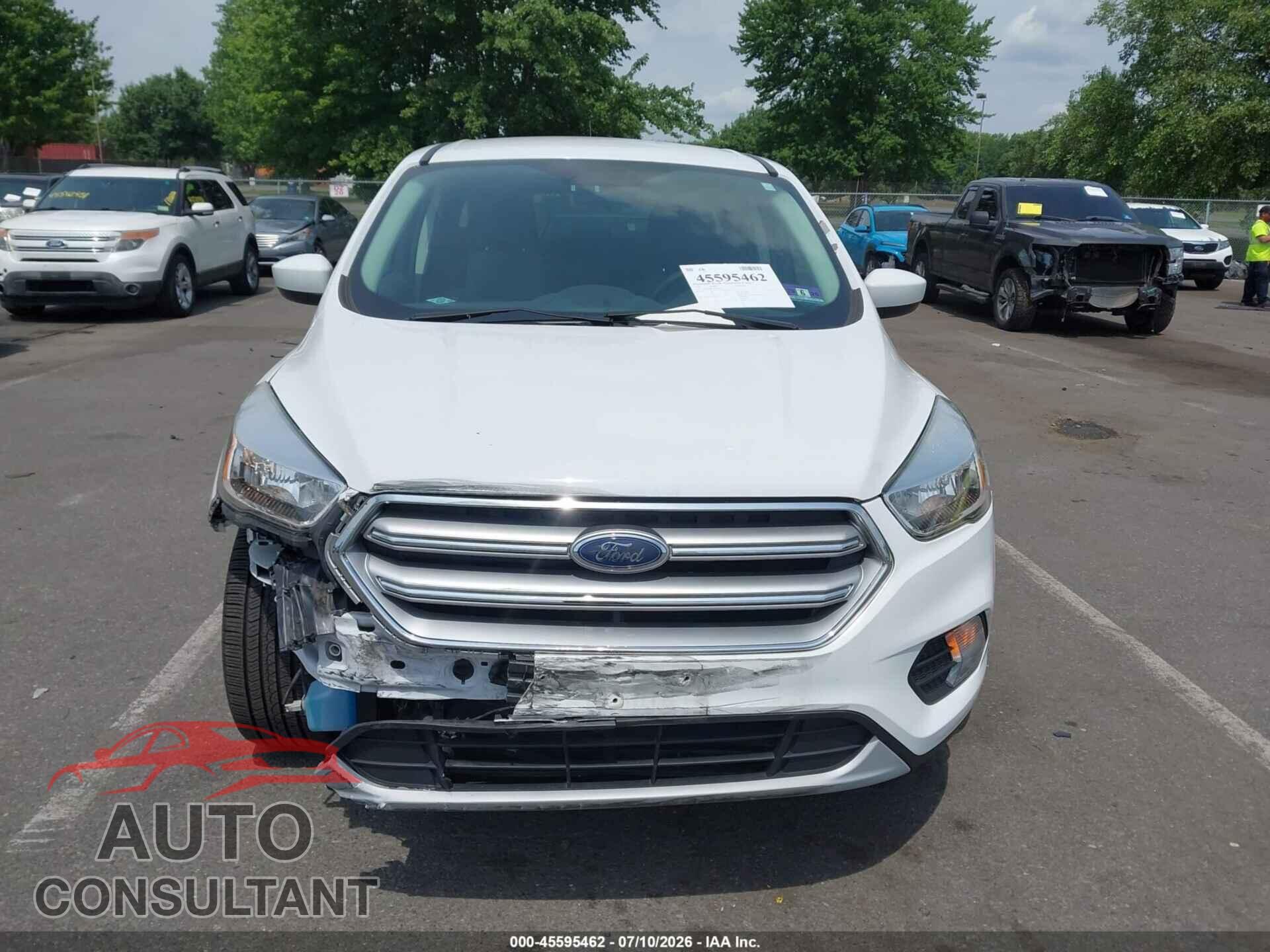 FORD ESCAPE 2017 - 1FMCU9GDXHUD99675