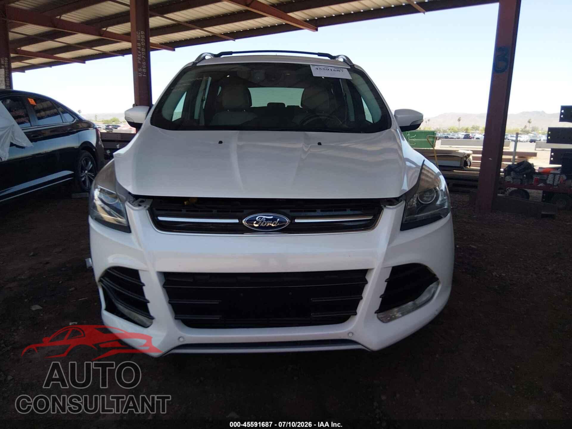 FORD ESCAPE 2016 - 1FMCU0J95GUA09192