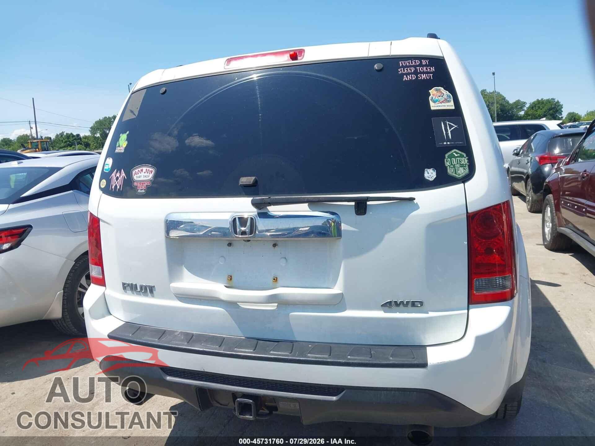 HONDA PILOT 2014 - 5FNYF4H52EB013365