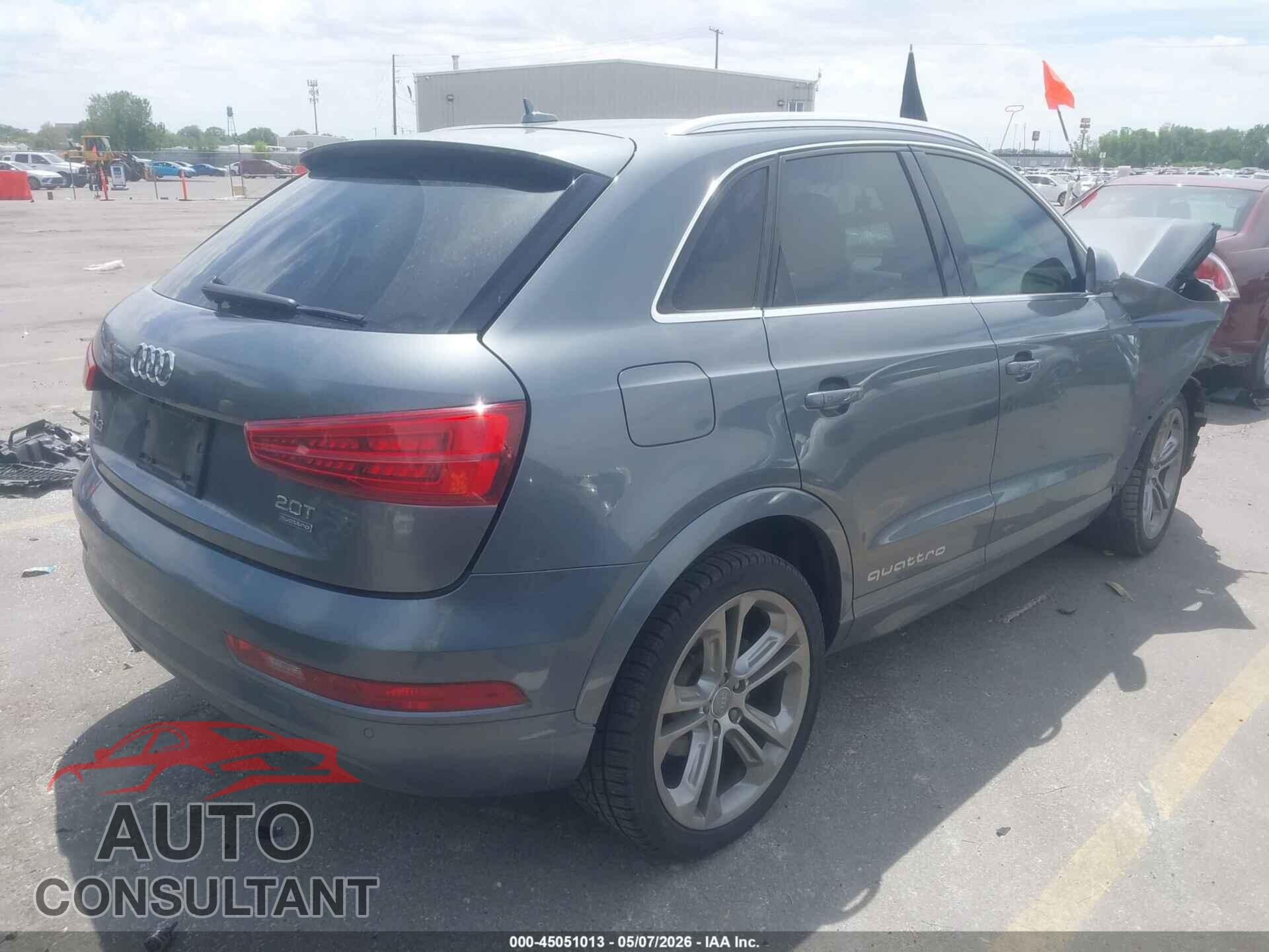 AUDI Q3 2016 - WA1EFCFS9GR008032