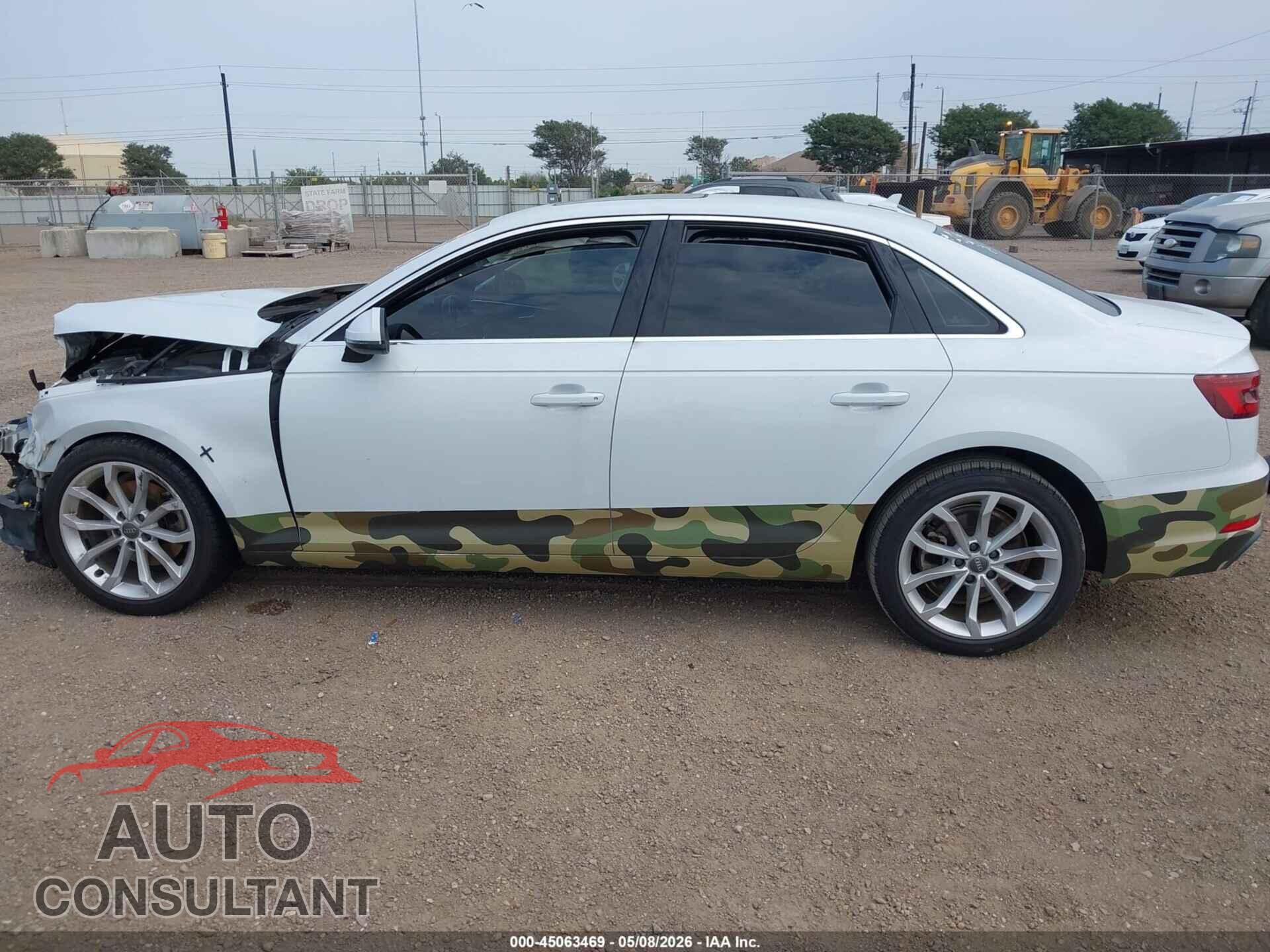 AUDI A4 2019 - WAUGMAF48KN010877