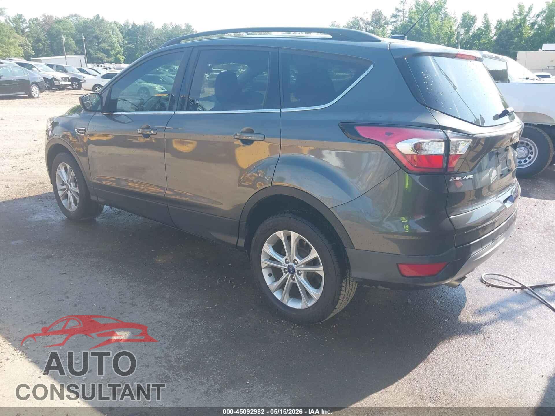 FORD ESCAPE 2018 - 1FMCU9GD5JUD31094