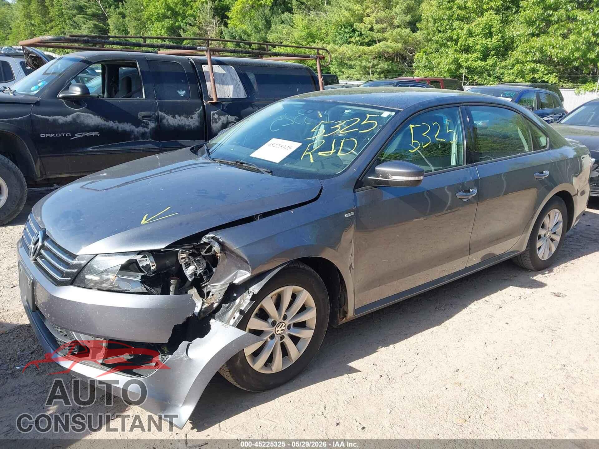 VOLKSWAGEN PASSAT 2014 - 1VWAT7A3XEC077216