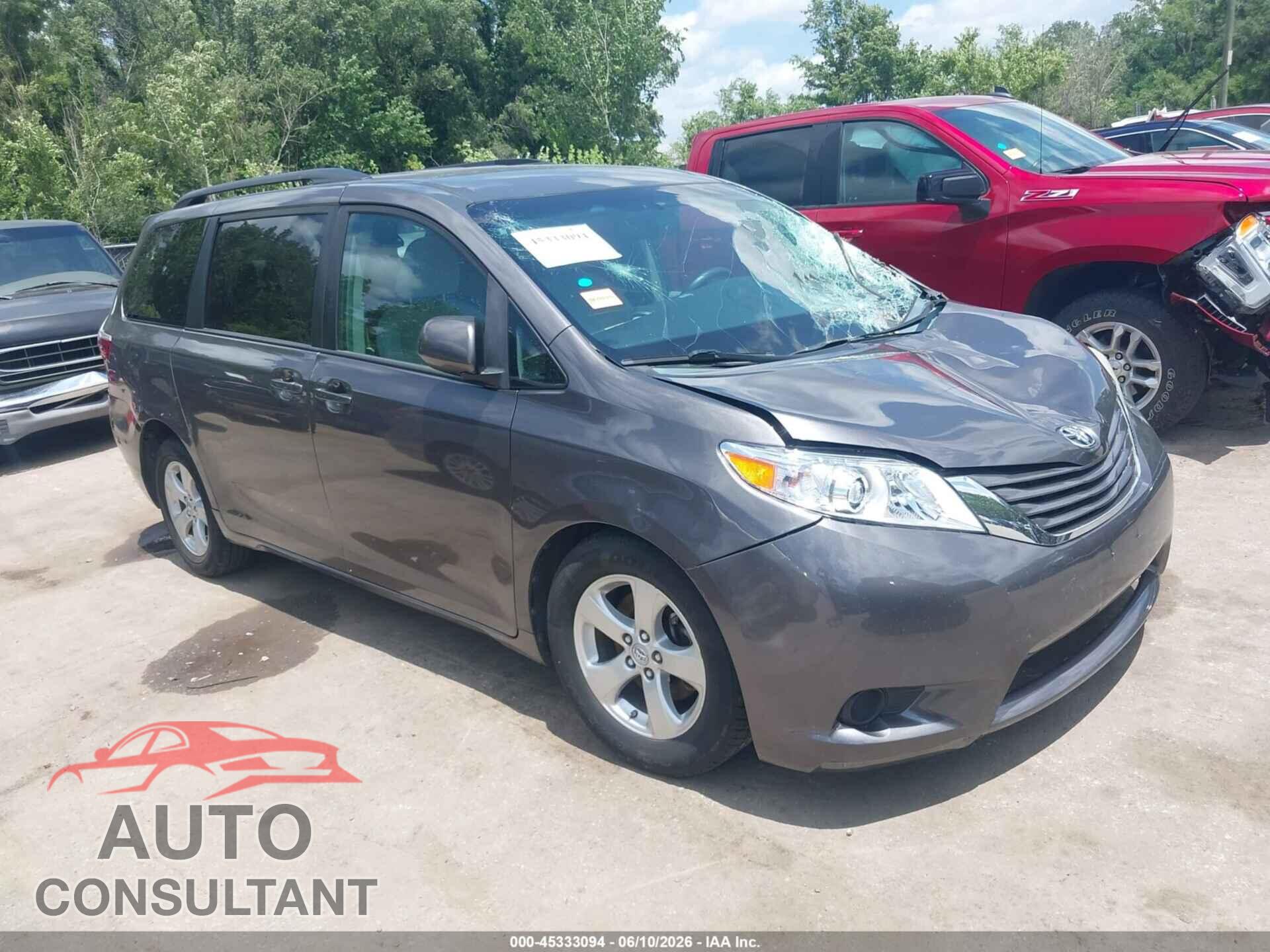 TOYOTA SIENNA 2015 - 5TDKK3DC7FS564355