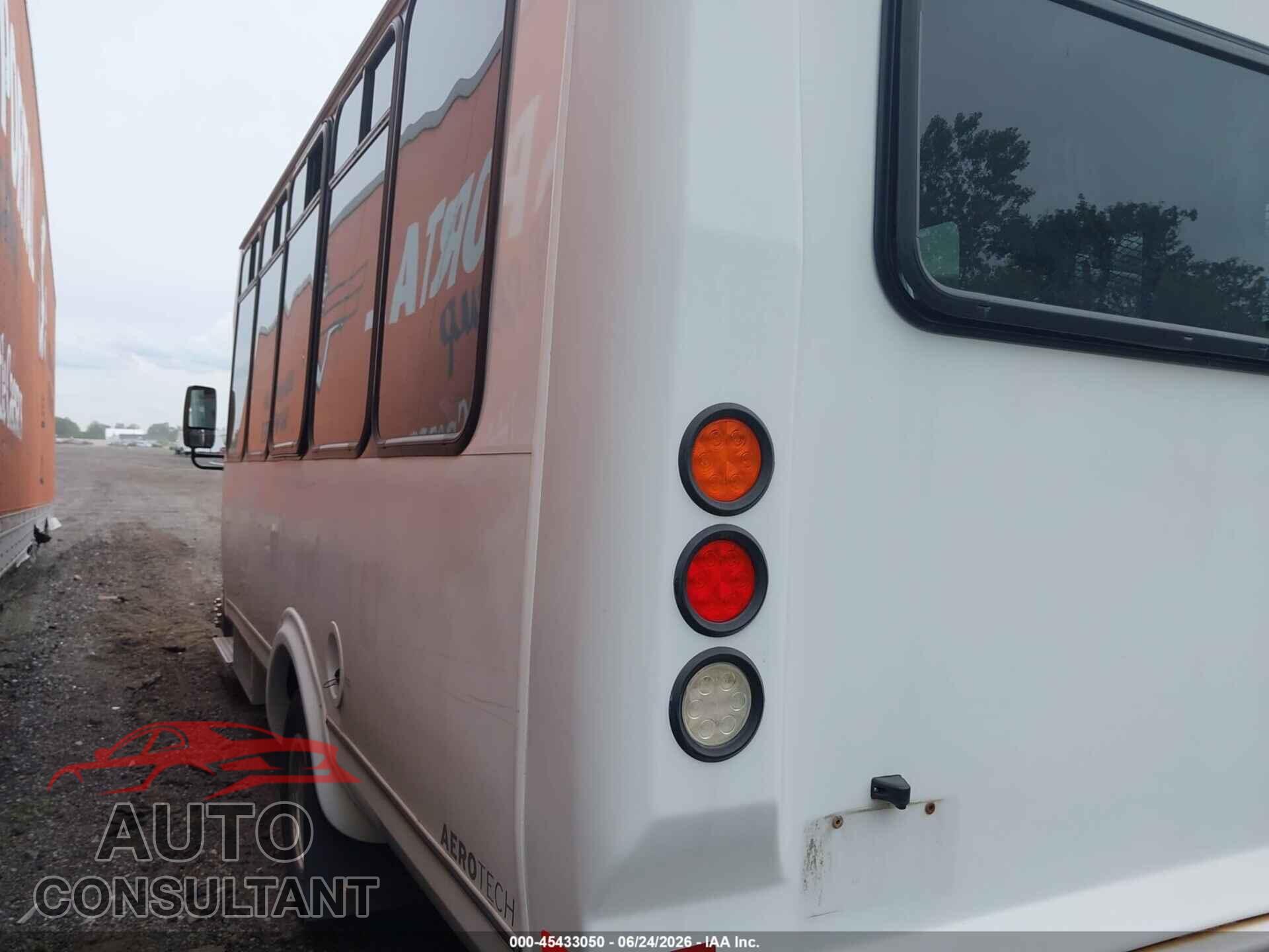 FORD E-350 CUTAWAY 2019 - 1FDWE3FS3KDC47655