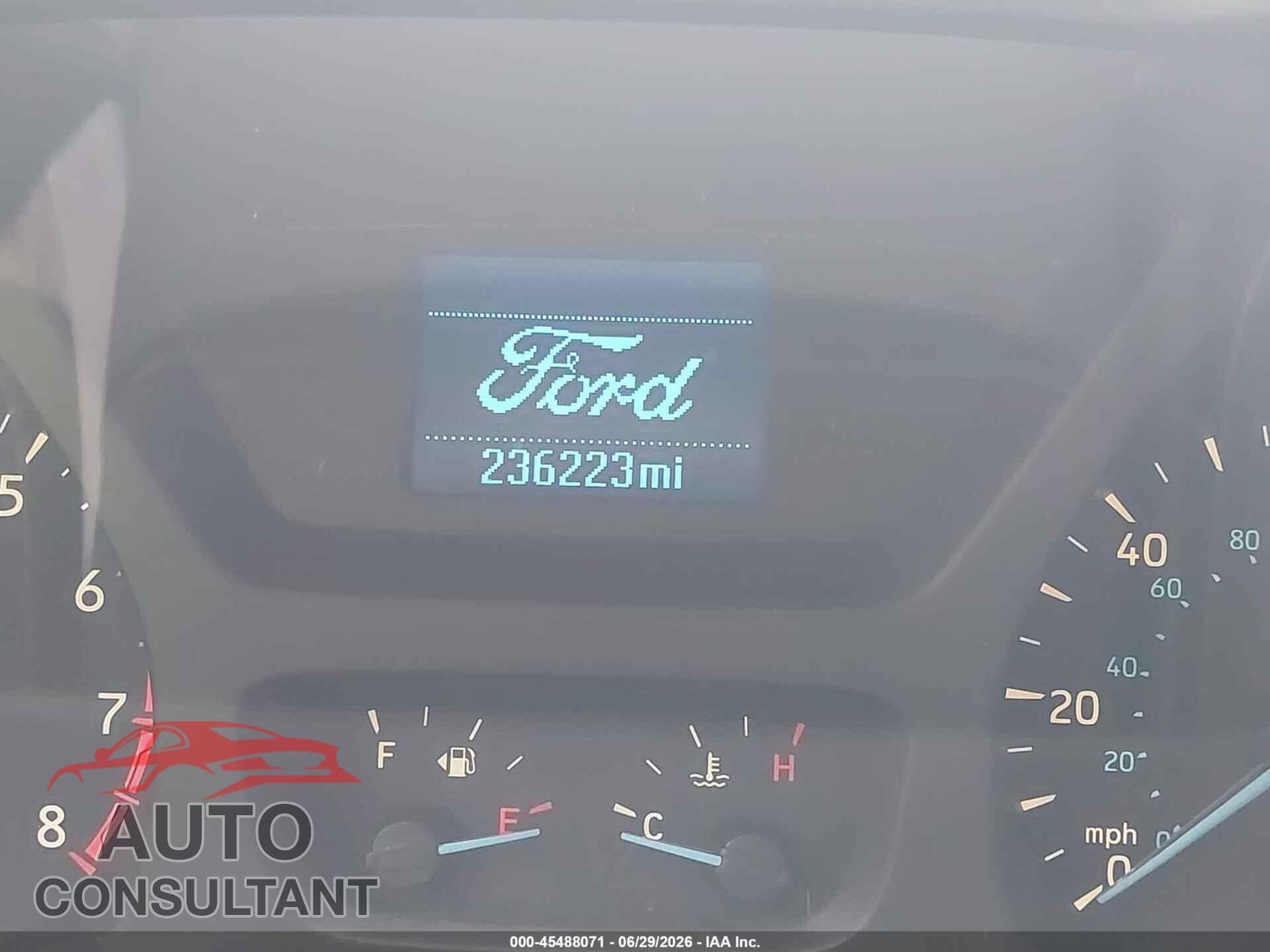 FORD TRANSIT-250 2015 - 1FTNR2CG8FKA81150