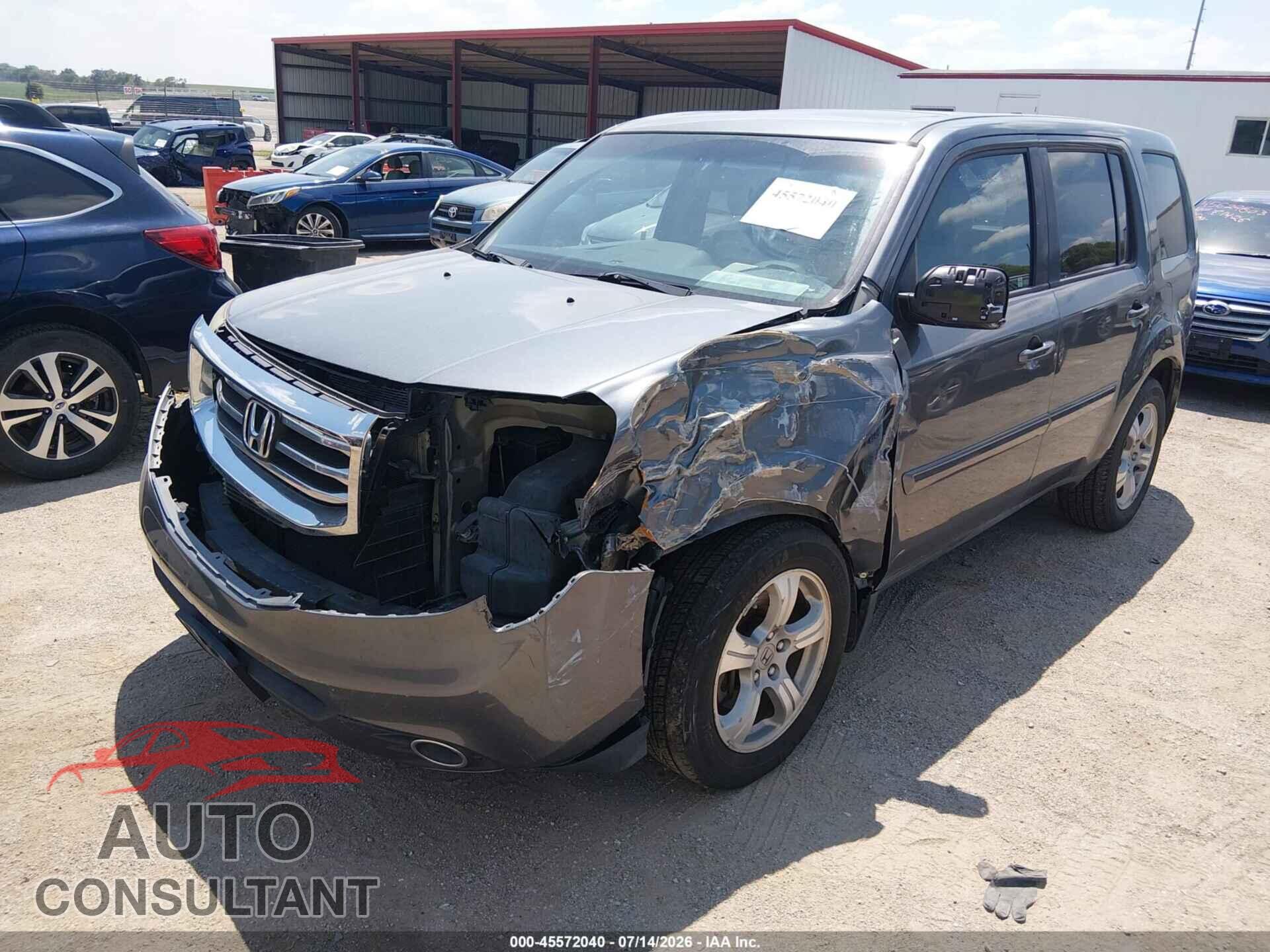 HONDA PILOT 2013 - 5FNYF4H56DB051096