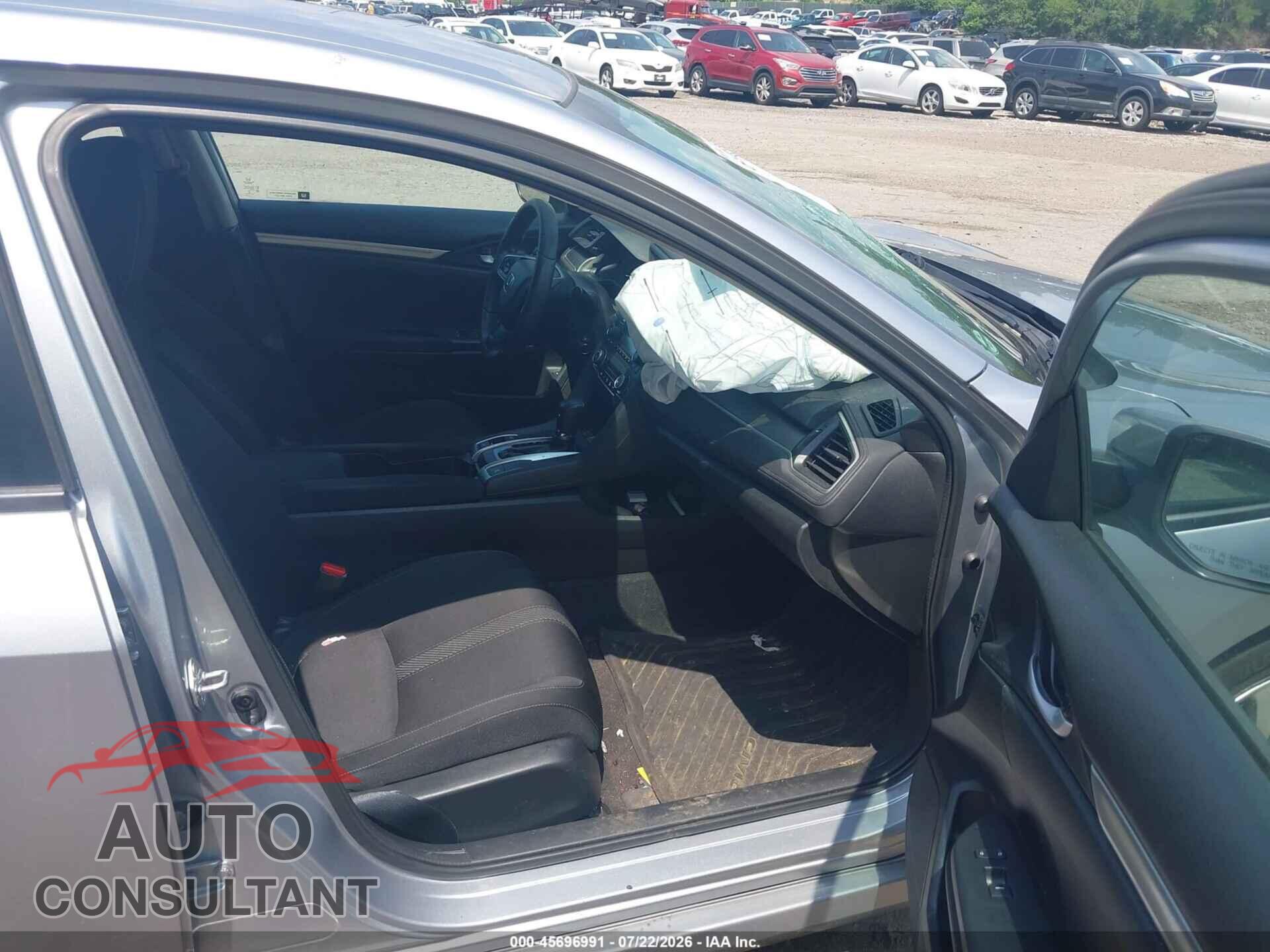 HONDA CIVIC 2017 - 2HGFC2F57HH568075