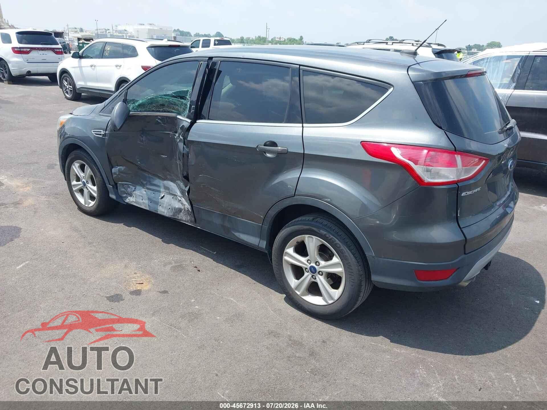 FORD ESCAPE 2016 - 1FMCU0G72GUC89210