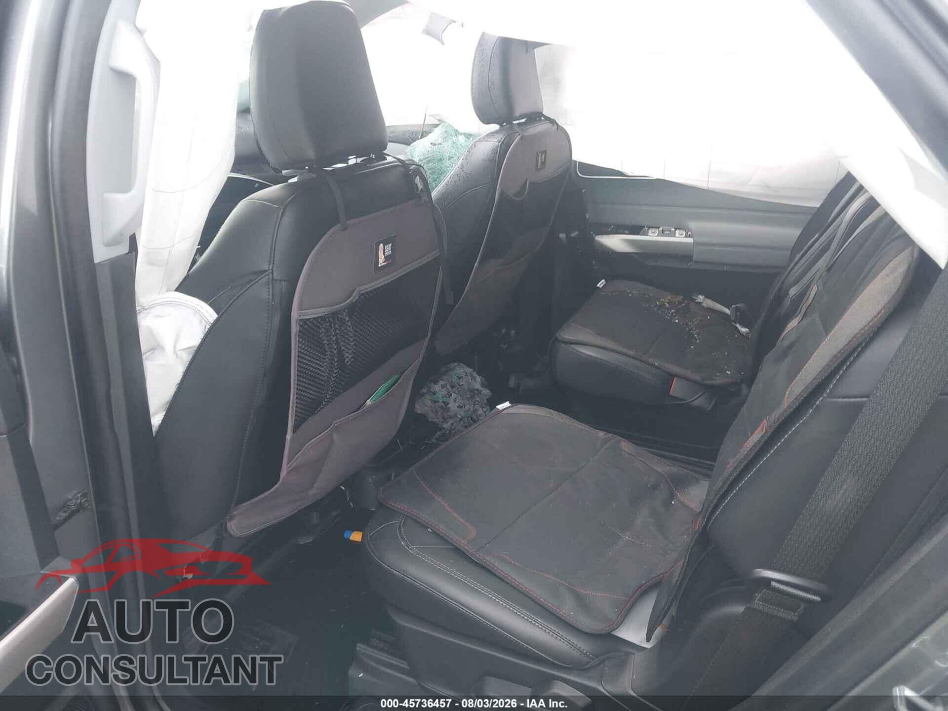 FORD EXPLORER 2022 - 1FMSK8DH9NGC38151