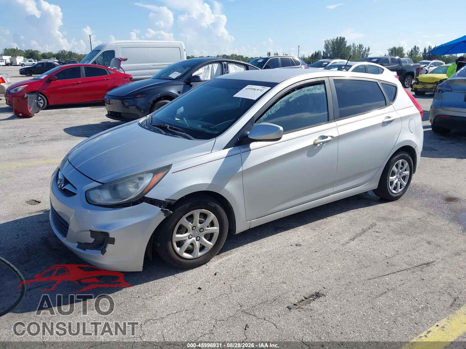 HYUNDAI ACCENT 2013 - KMHCT5AE5DU109804