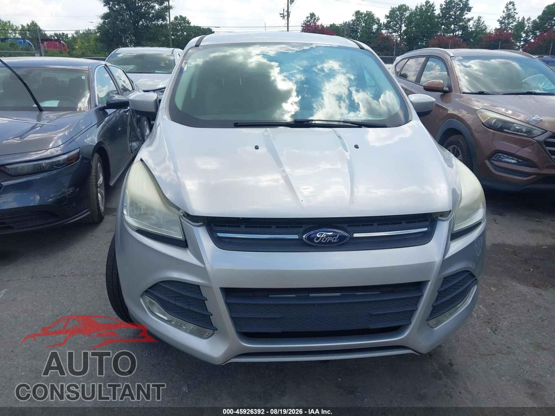 FORD ESCAPE 2013 - 1FMCU0GX7DUB38679