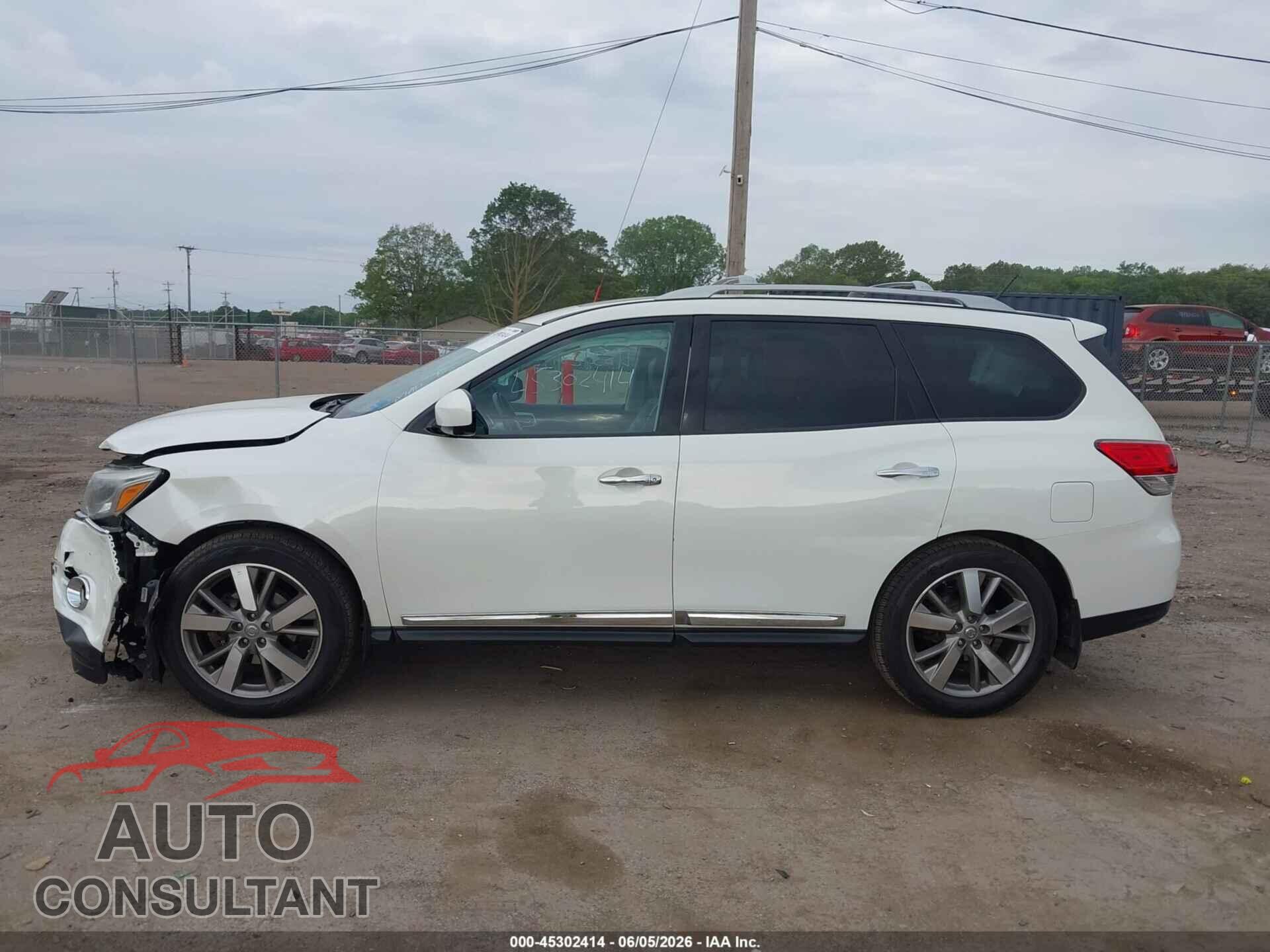 NISSAN PATHFINDER 2015 - 5N1AR2MM2FC687505