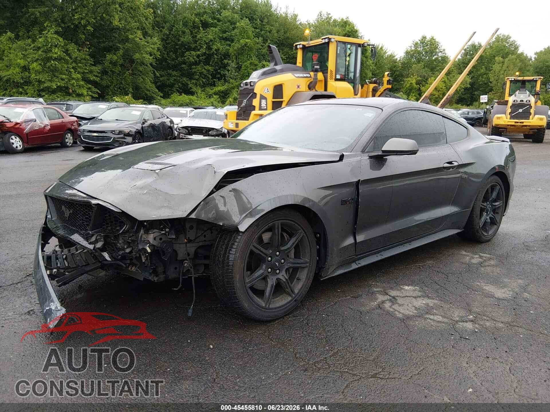 FORD MUSTANG 2018 - 1FA6P8CF5J5126028