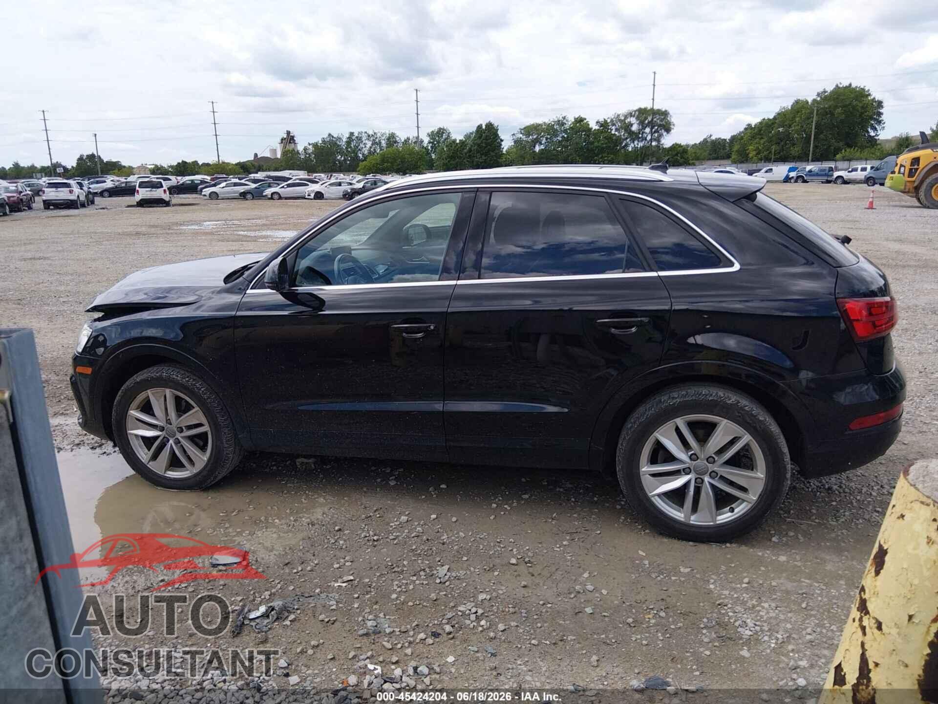 AUDI Q3 2016 - WA1EFCFS7GR019613