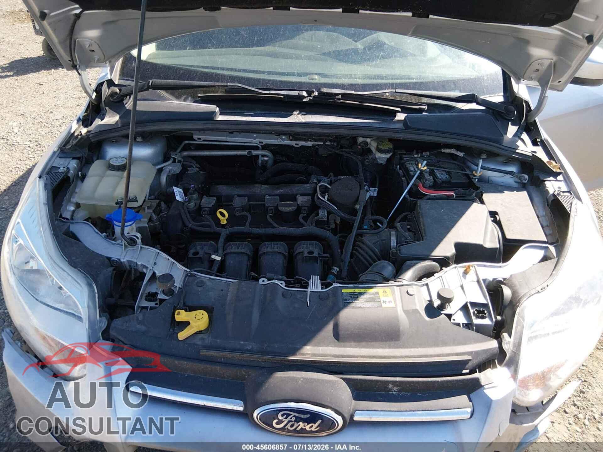 FORD FOCUS 2012 - 1FAHP3F28CL440405