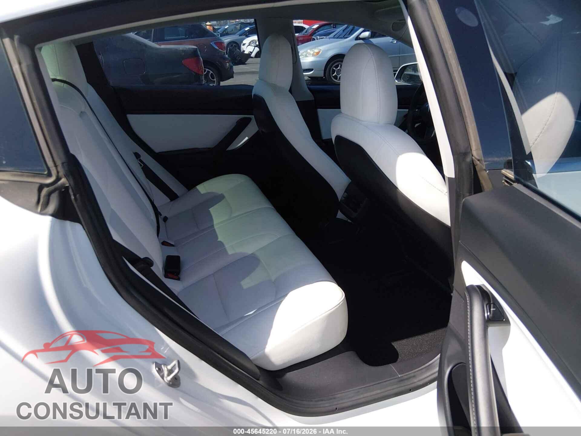 TESLA MODEL 3 2020 - 5YJ3E1EA4LF806628