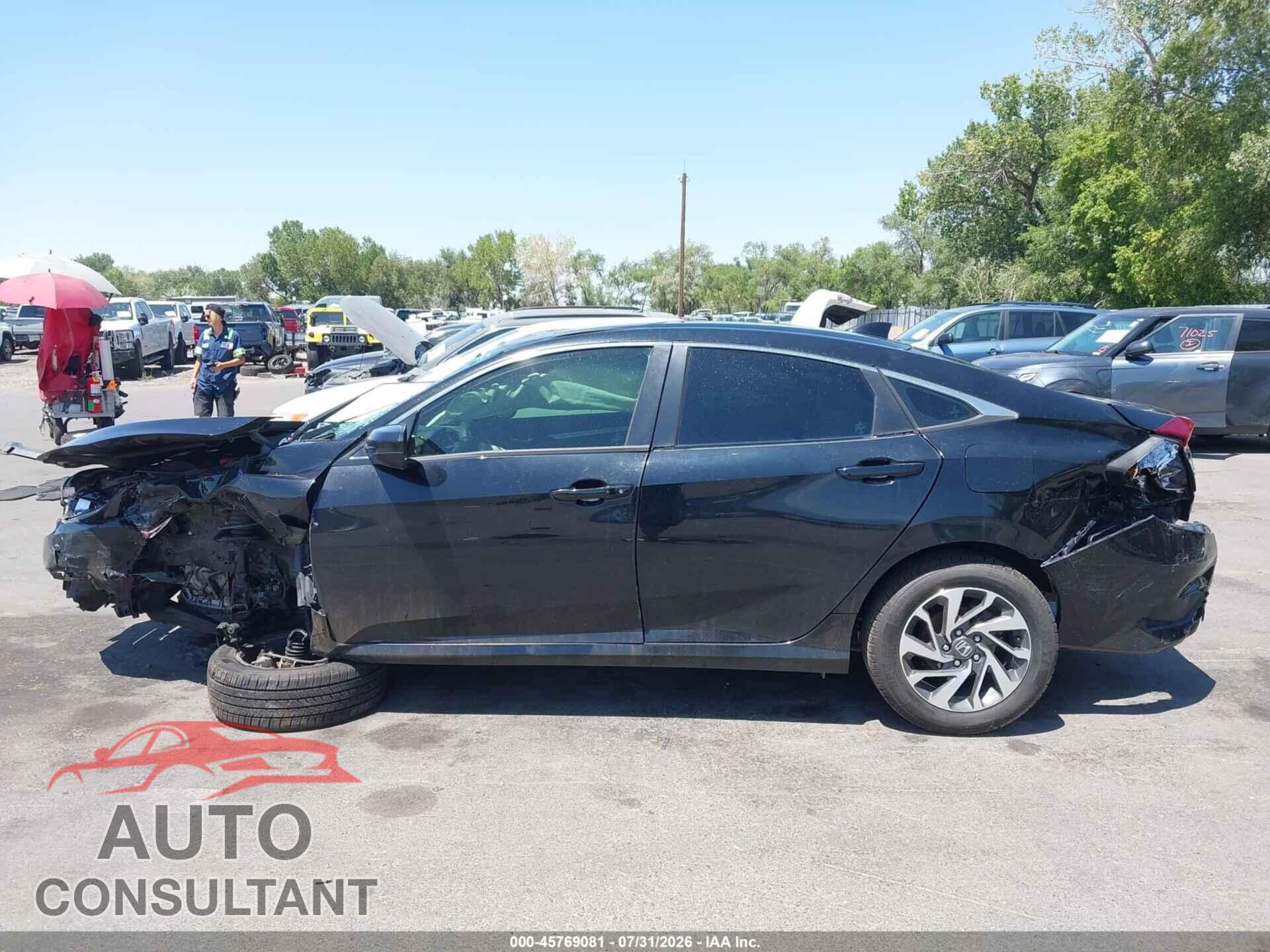 HONDA CIVIC 2017 - 19XFC2F77HE058465