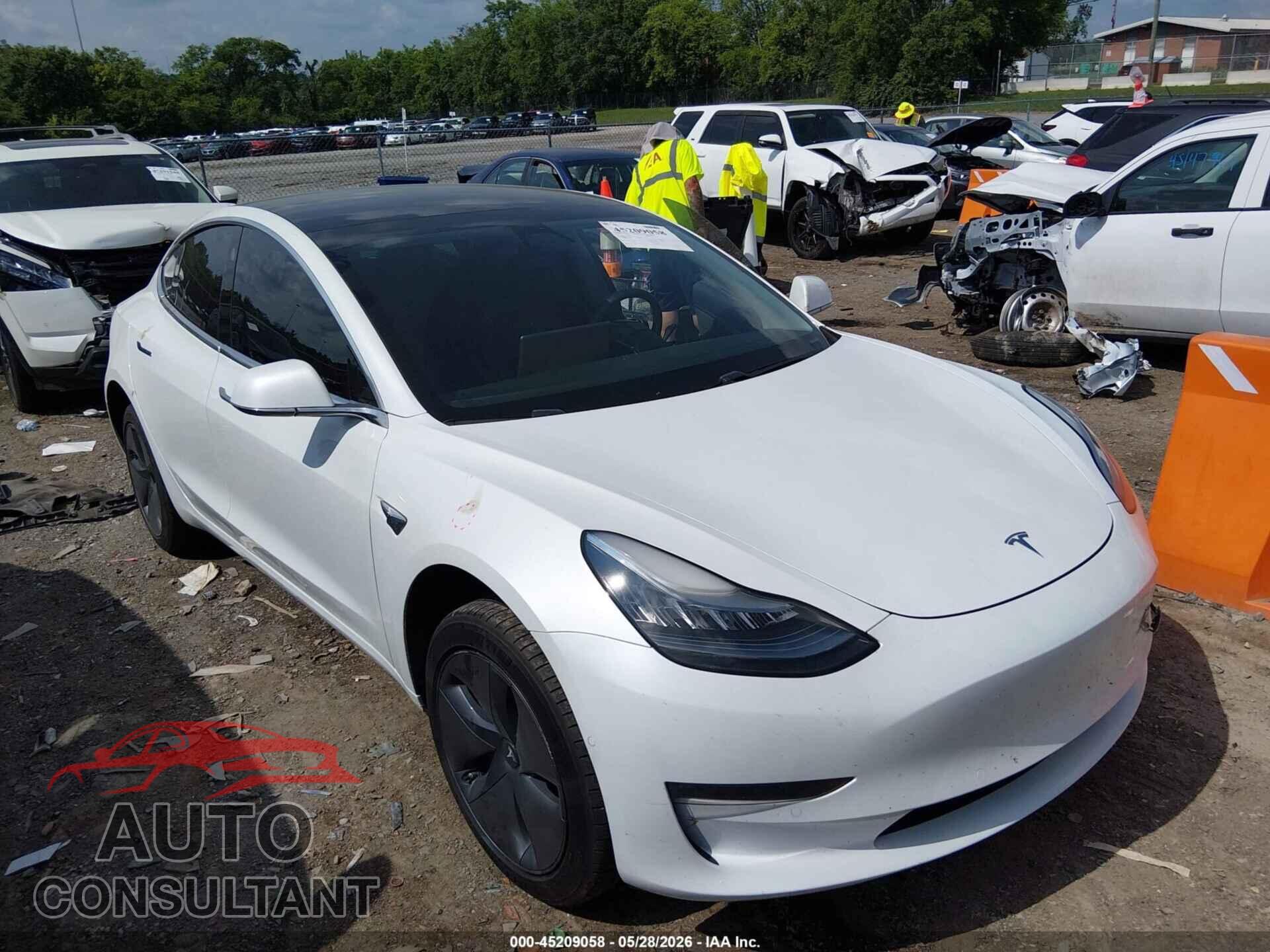 TESLA MODEL 3 2019 - 5YJ3E1EB7KF451350