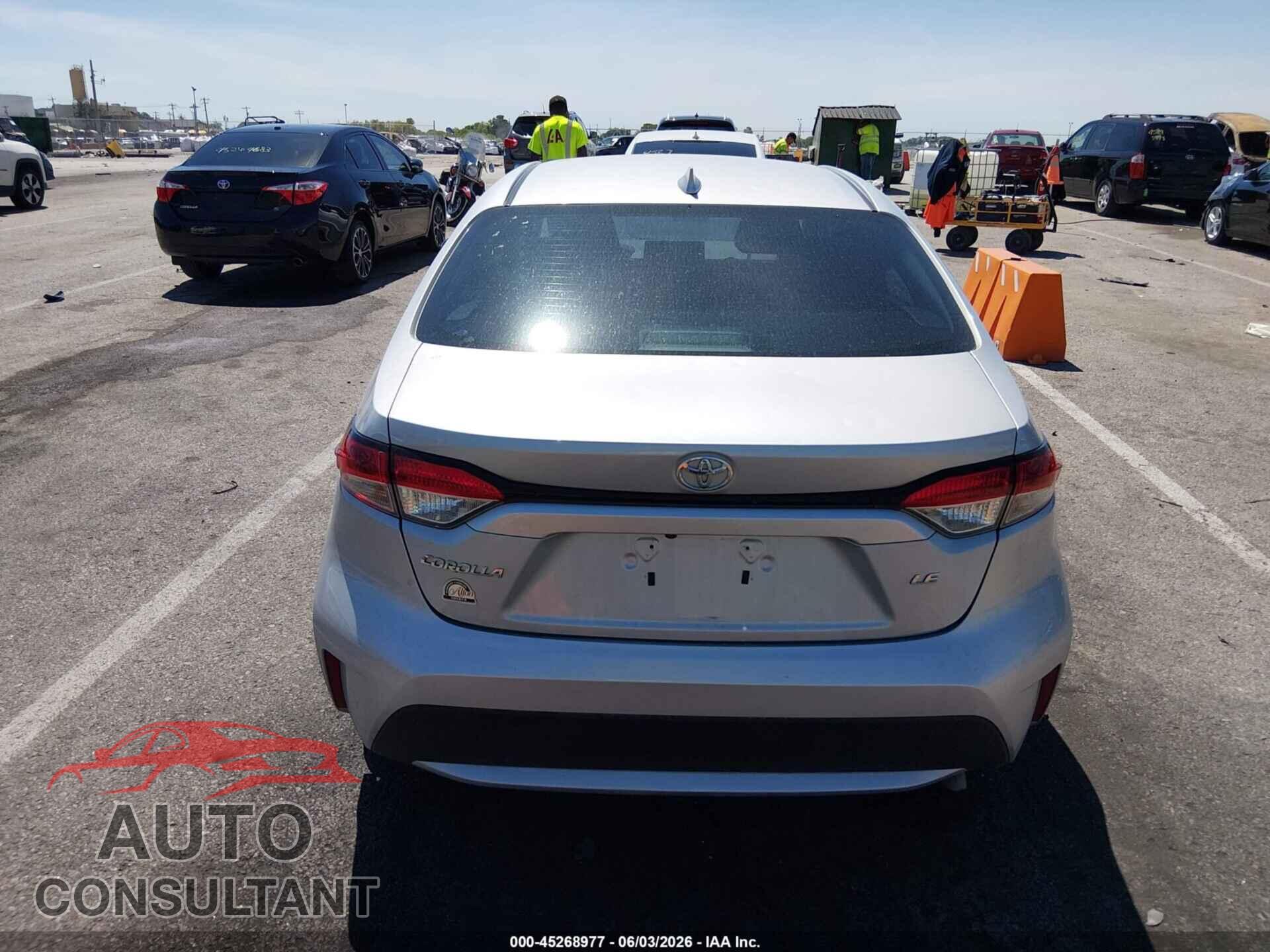 TOYOTA COROLLA 2022 - 5YFEPMAE0NP309032