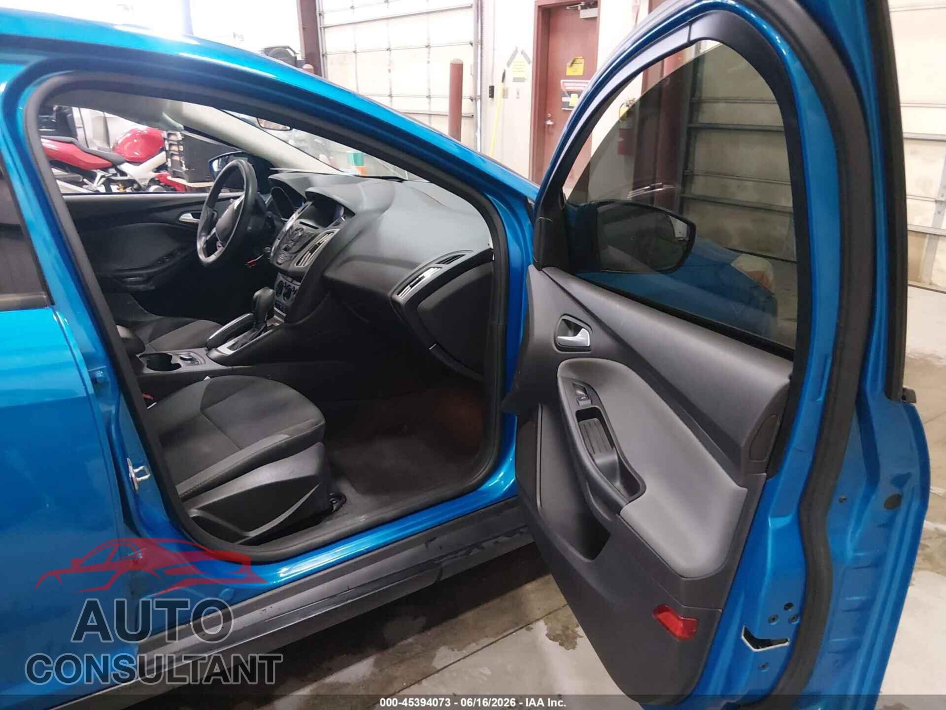 FORD FOCUS 2014 - 1FADP3K20EL138467