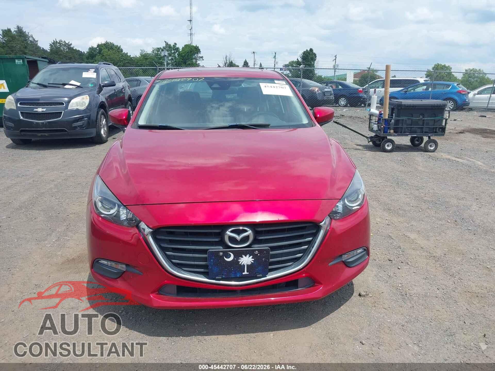 MAZDA MAZDA3 2018 - 3MZBN1V30JM169756