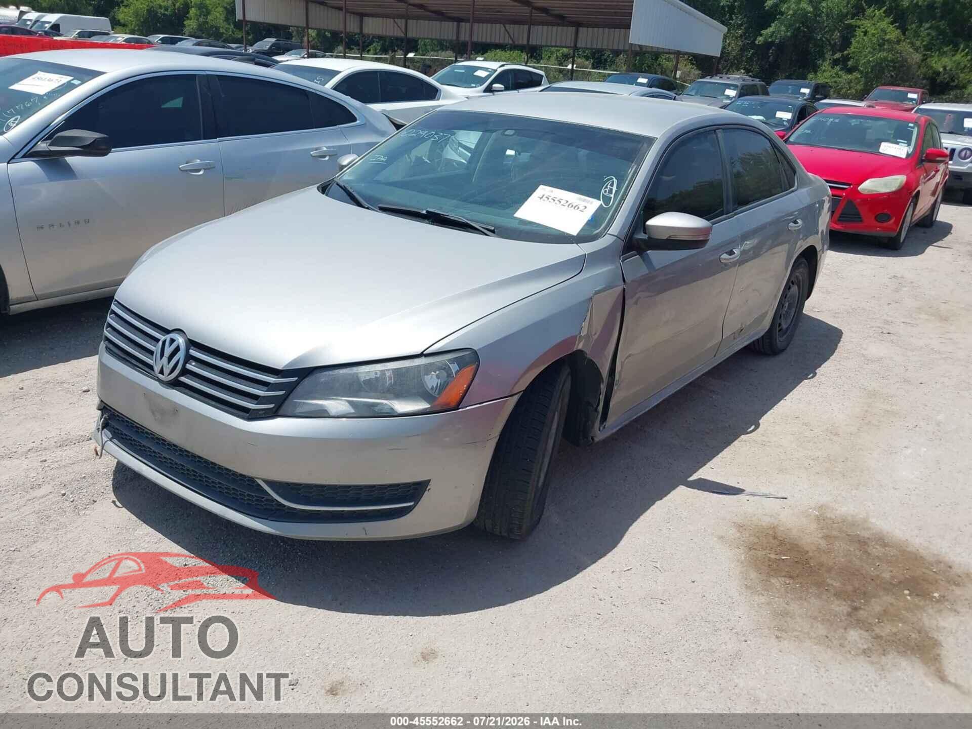 VOLKSWAGEN PASSAT 2014 - 1VWAP7A36EC029037