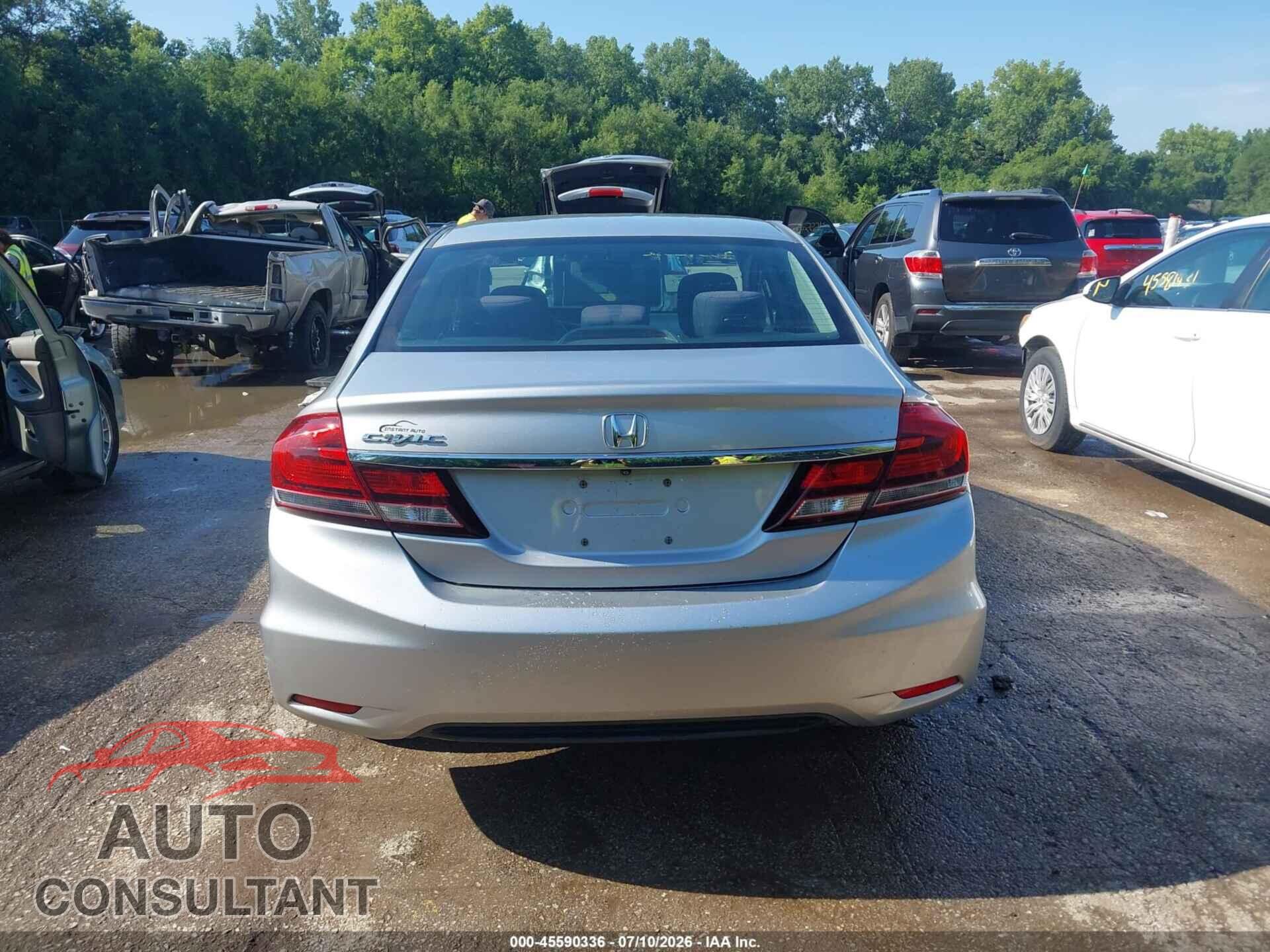 HONDA CIVIC 2015 - 19XFB2F7XFE104337
