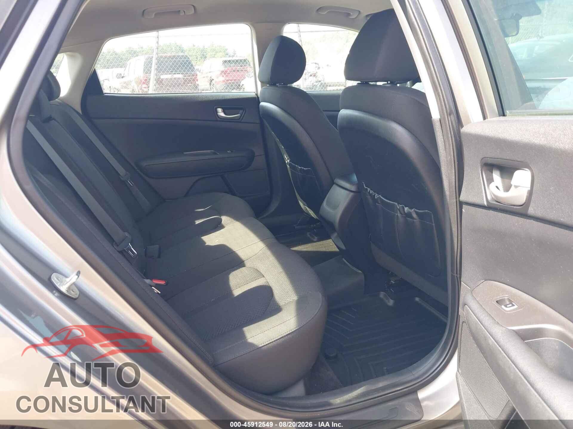 KIA OPTIMA 2018 - 5XXGT4L31JG268686