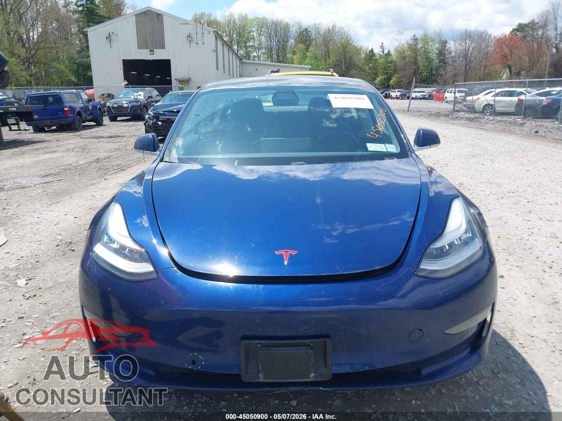 TESLA MODEL 3 2018 - 5YJ3E1EB8JF094498