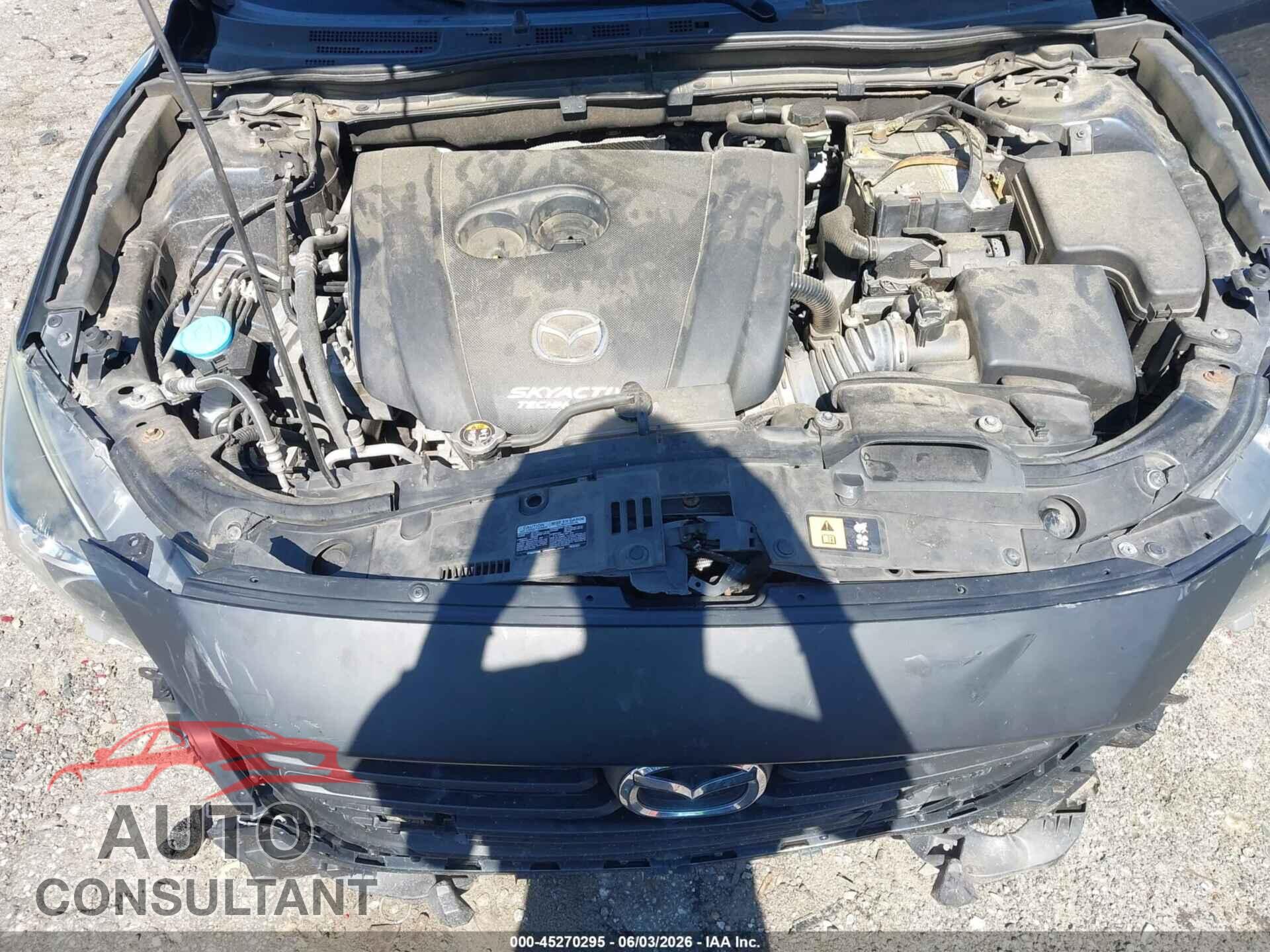MAZDA MAZDA3 2017 - 3MZBN1U7XHM140196