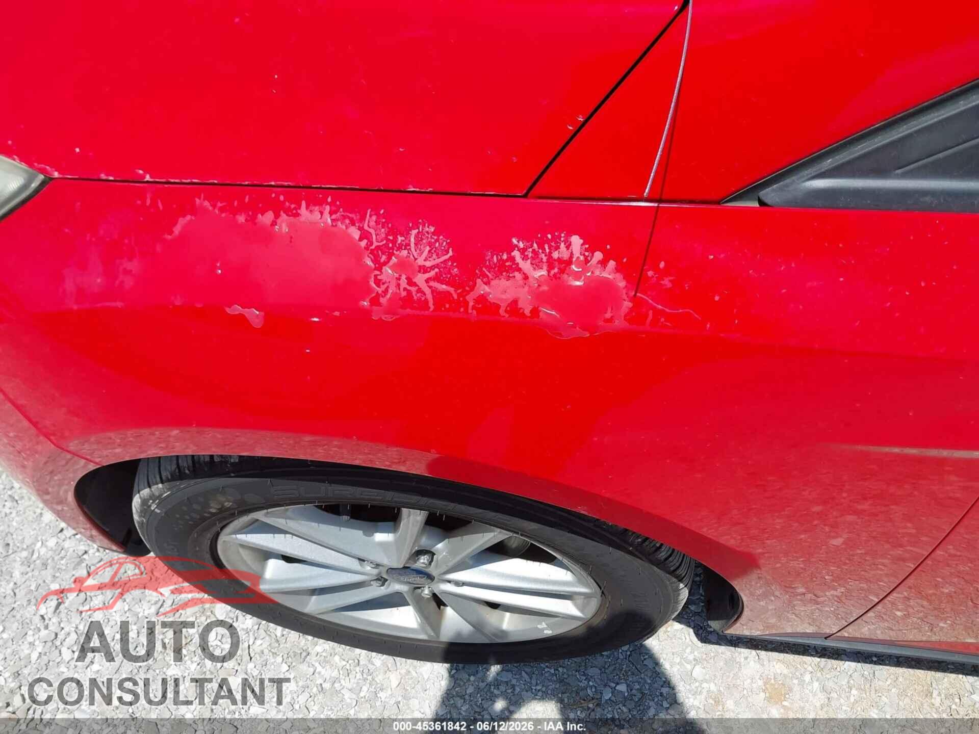 FORD FOCUS 2015 - 1FADP3F24FL206846