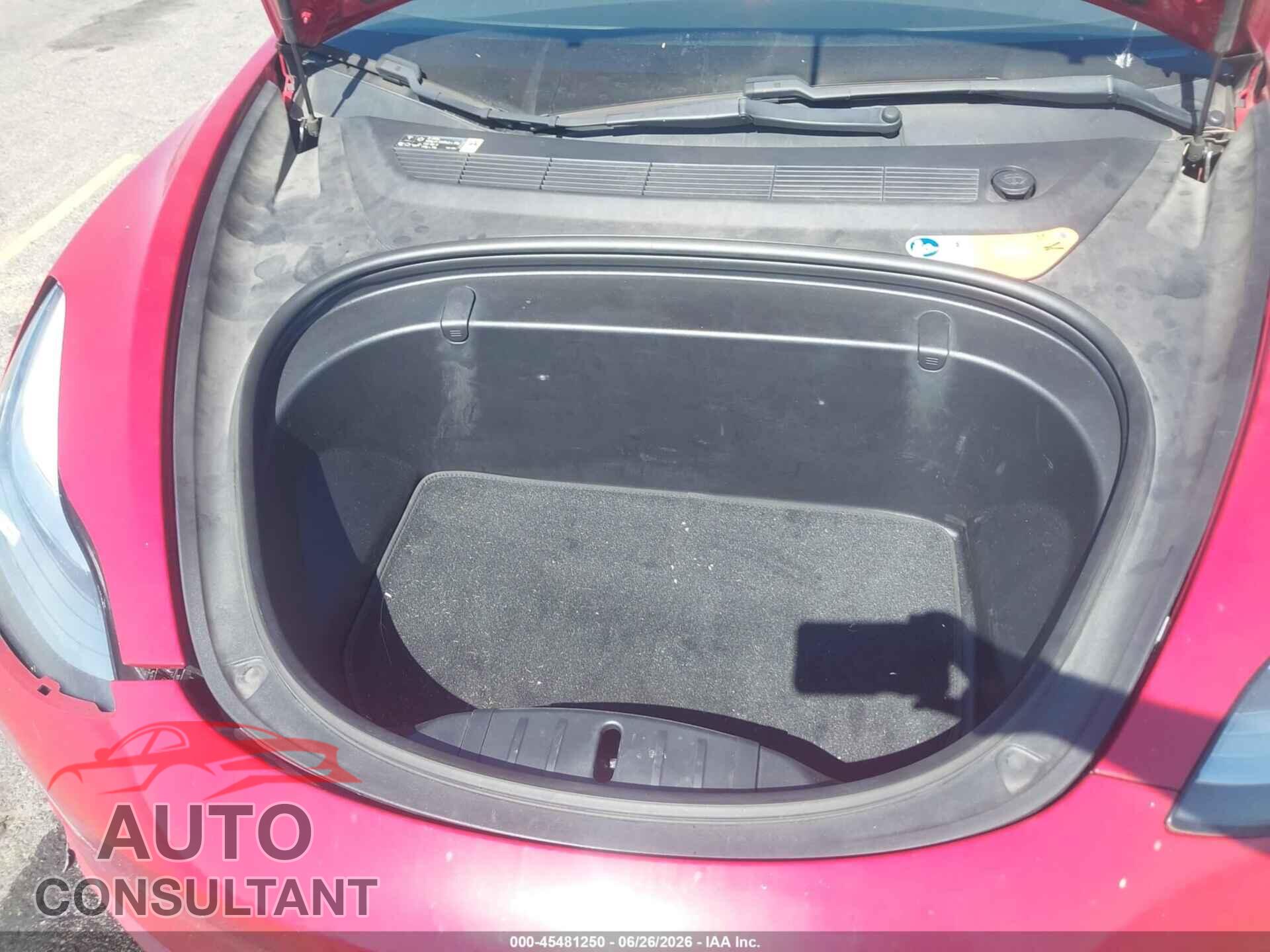 TESLA MODEL 3 2018 - 5YJ3E1EA1JF016796