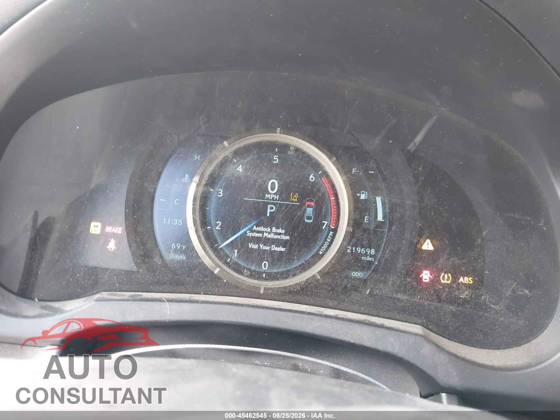 LEXUS IS 200T 2017 - JTHBA1D26H5059896