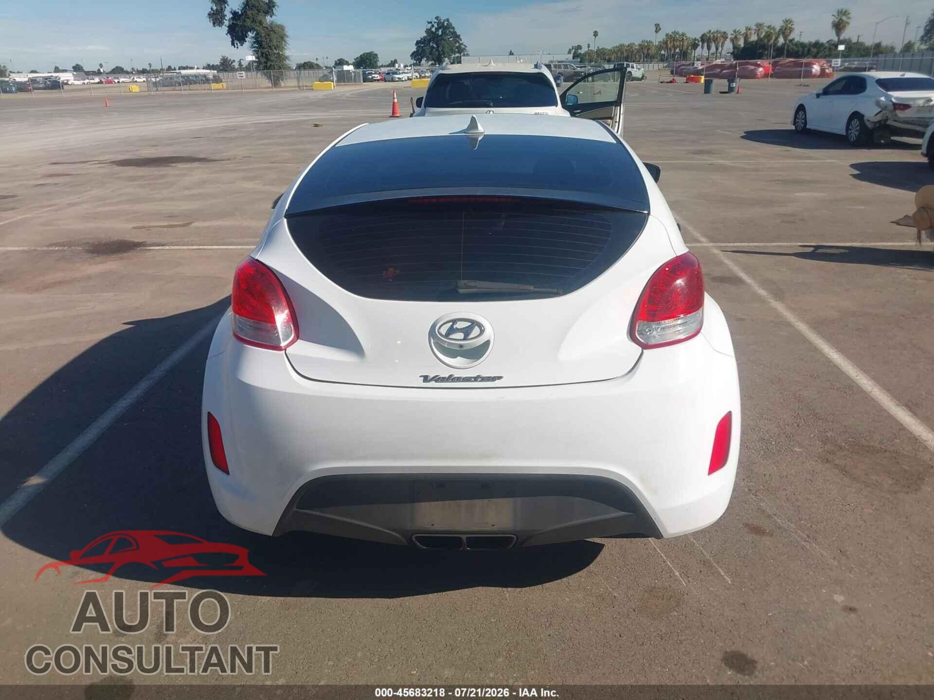 HYUNDAI VELOSTER 2017 - KMHTC6AD7HU305536