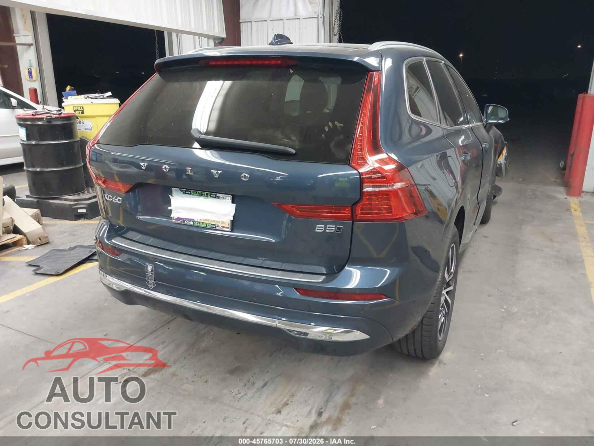 VOLVO XC60 2023 - YV4L12RNXP1306421