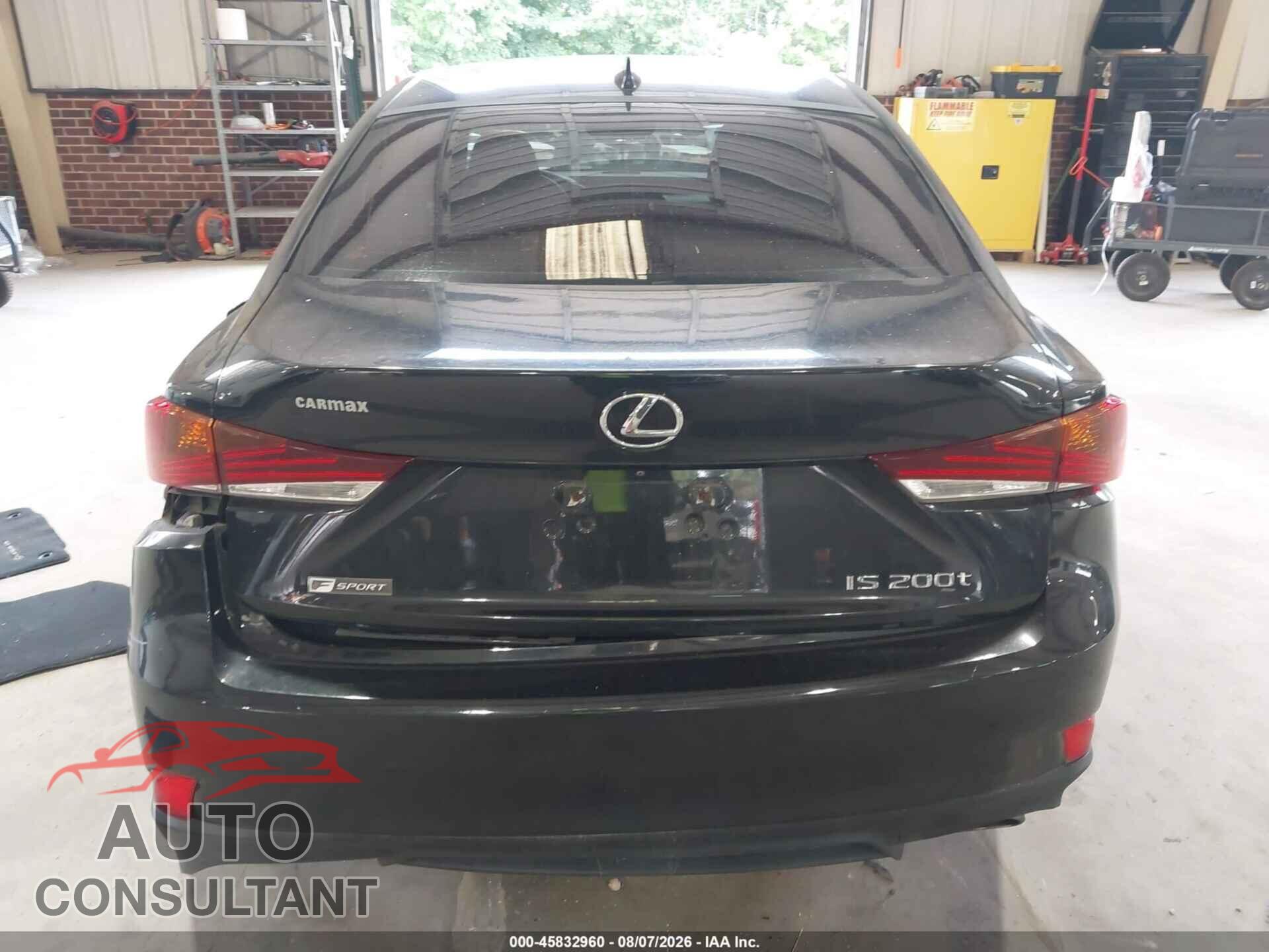 LEXUS IS 200T 2017 - JTHBA1D2XH5051316