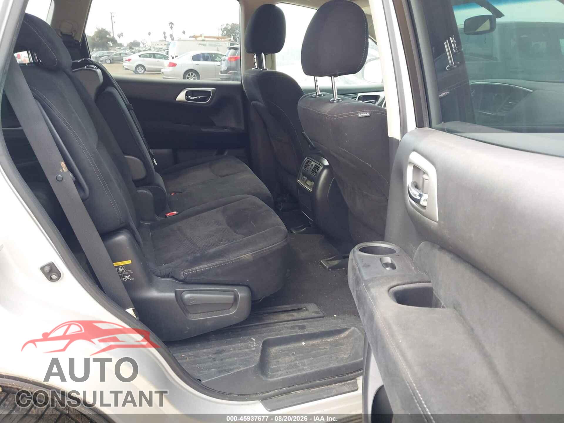 NISSAN PATHFINDER 2015 - 5N1AR2MM8FC647591