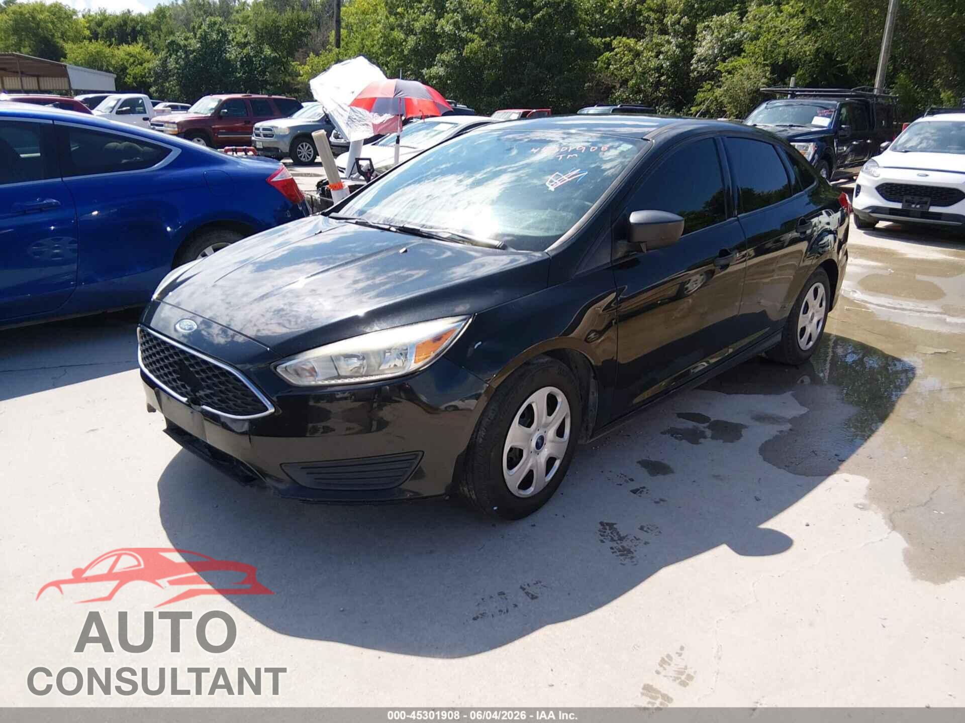 FORD FOCUS 2015 - 1FADP3E22FL215725