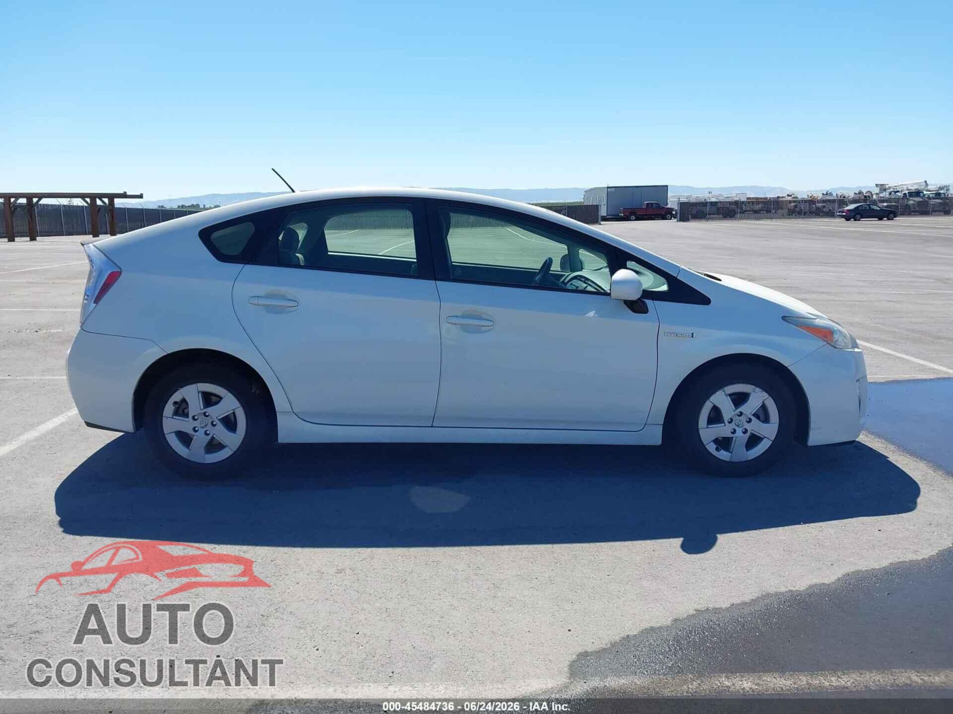 TOYOTA PRIUS 2011 - JTDKN3DU1B1455977