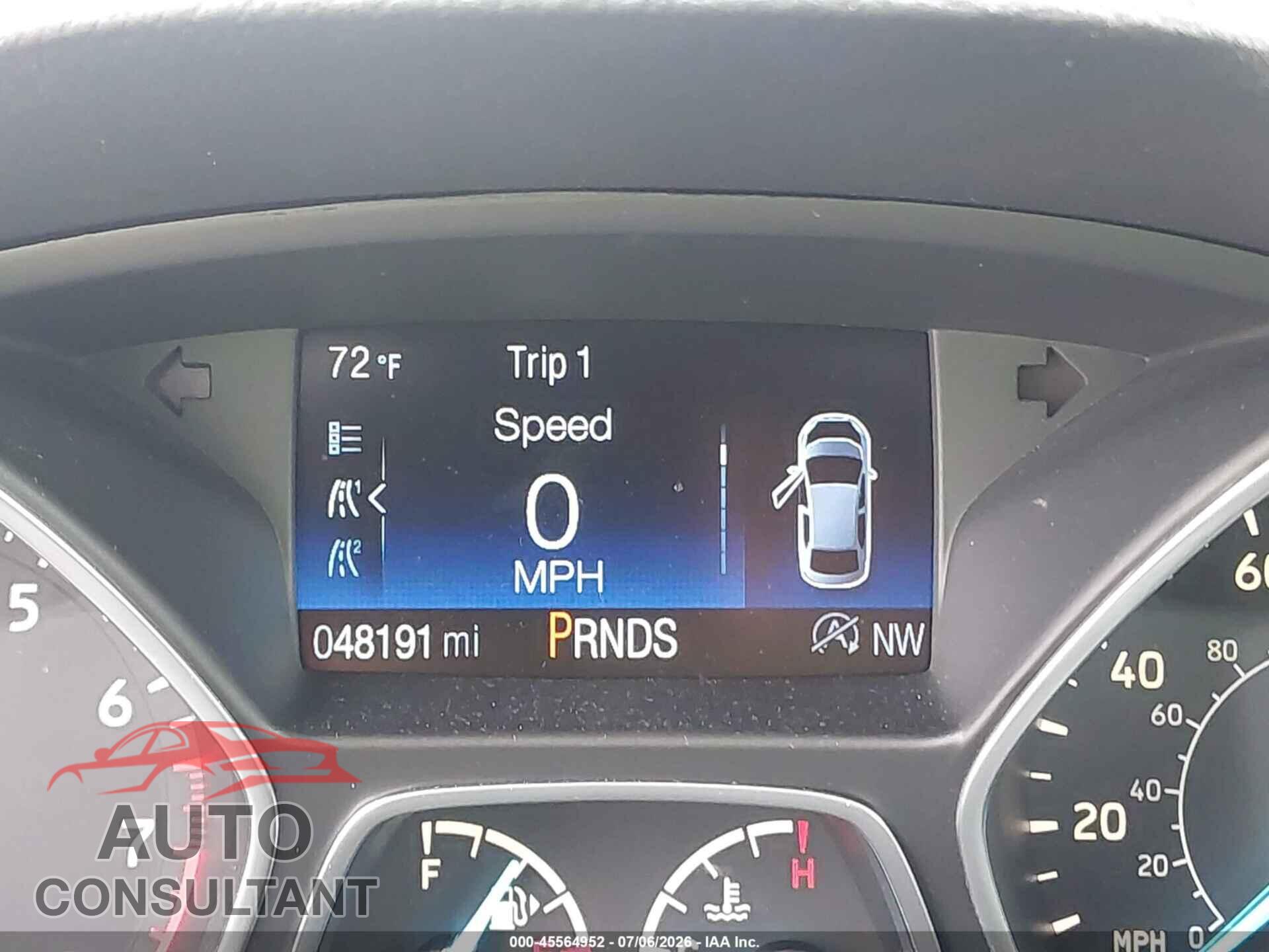 FORD ESCAPE 2018 - 1FMCU9GDXJUD31060