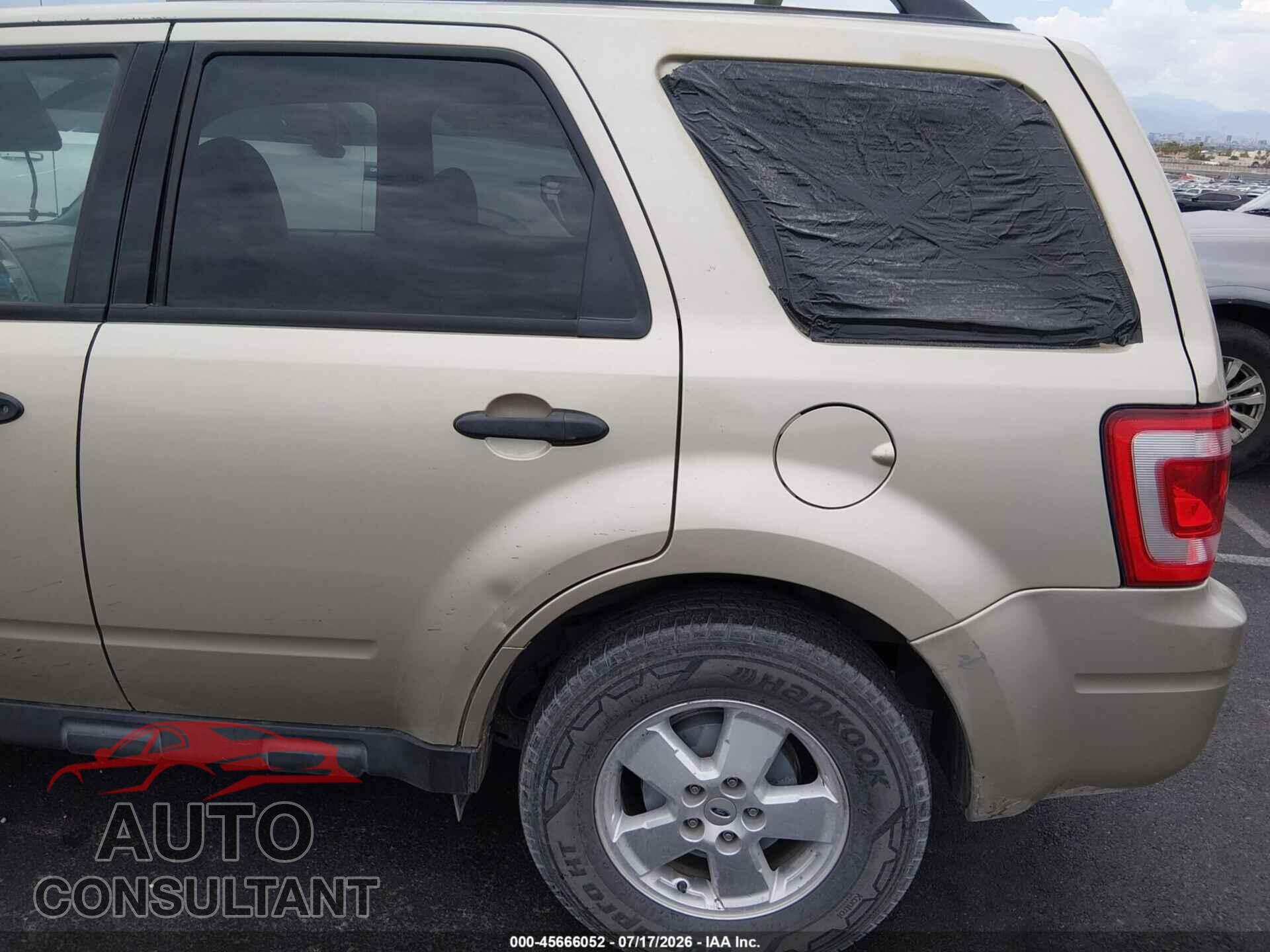 FORD ESCAPE 2011 - 1FMCU0DG2BKA87184