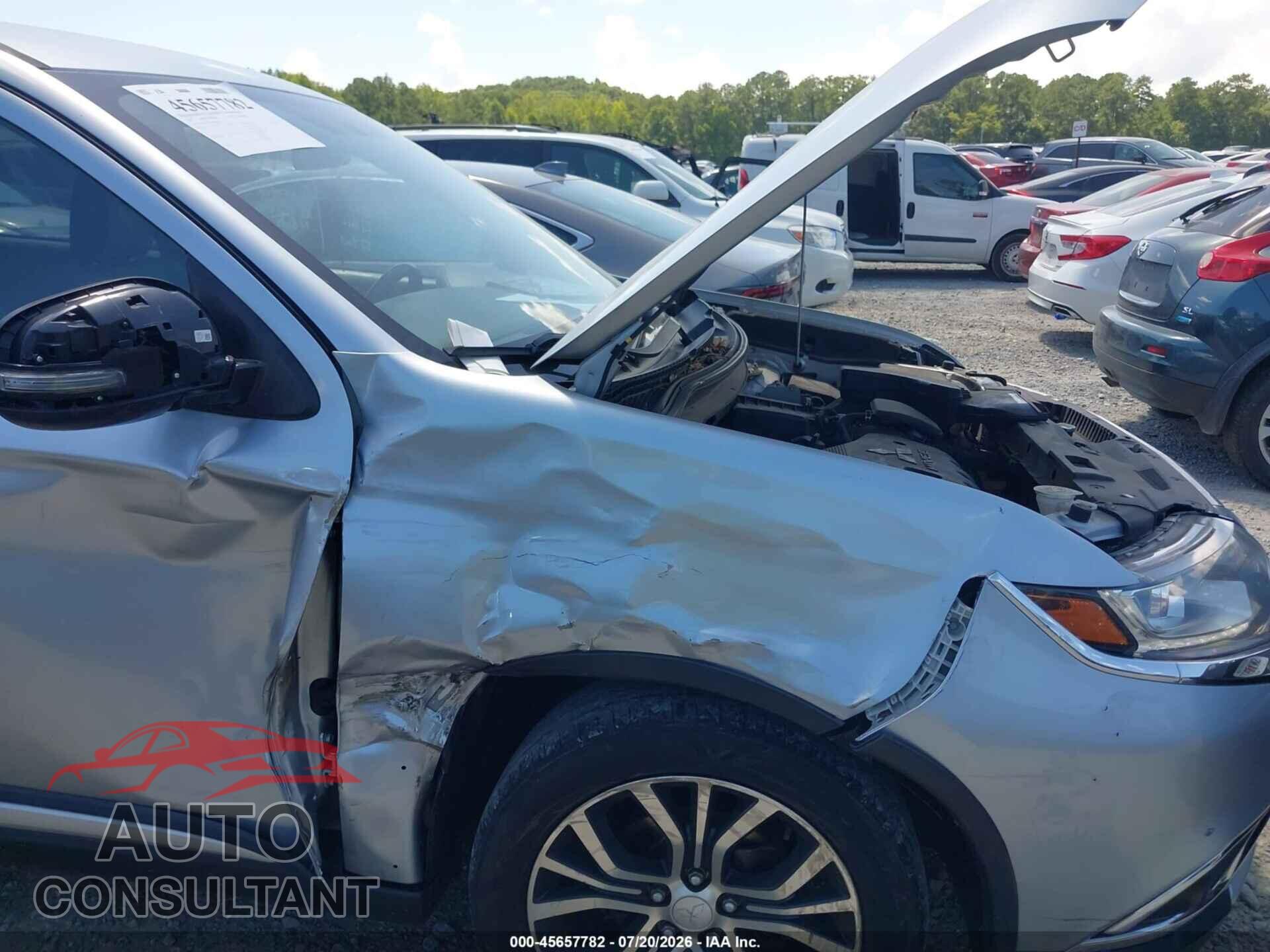 MITSUBISHI OUTLANDER 2017 - JA4AD3A39HZ000261